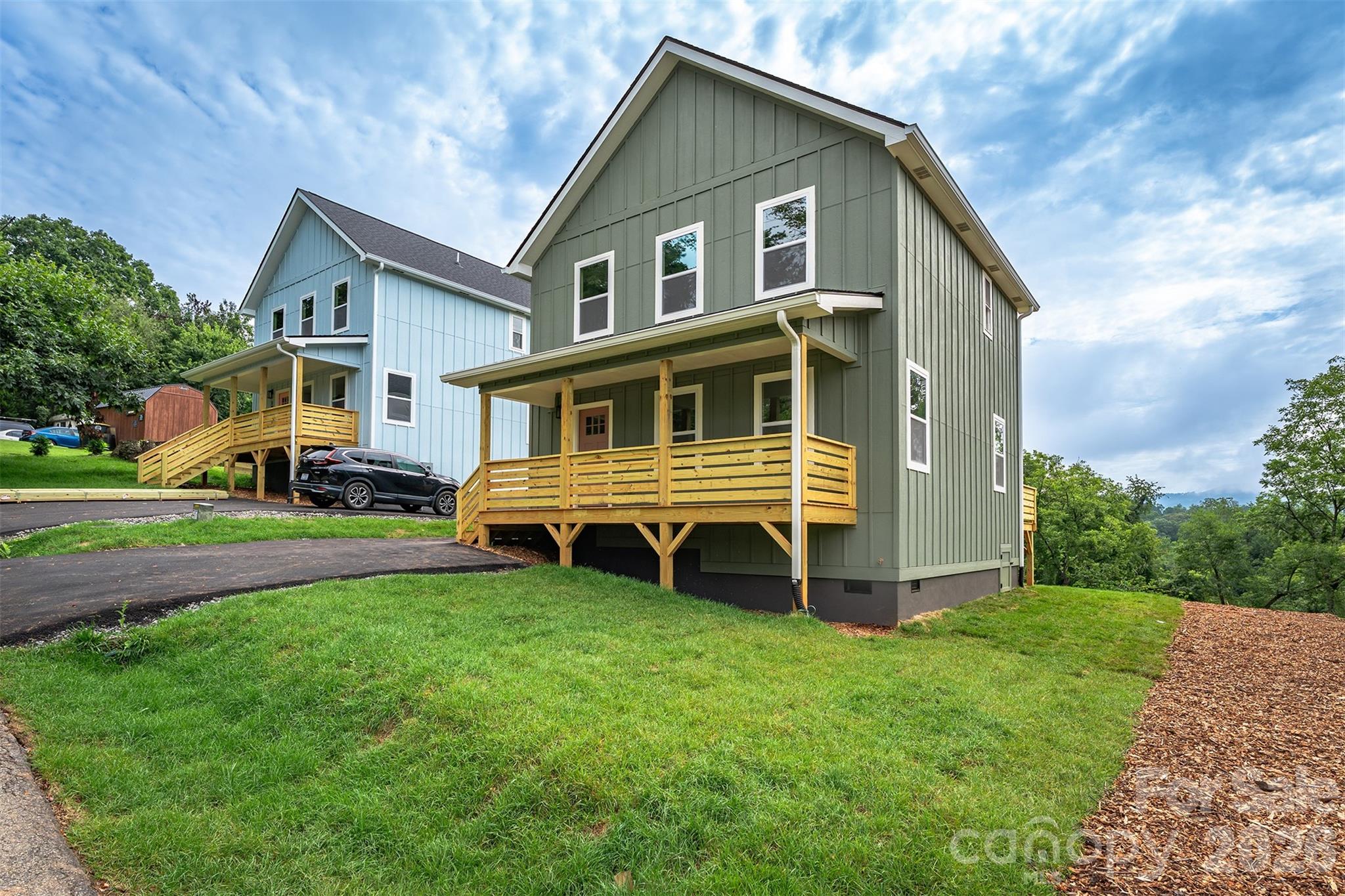 12 Crestfield Avenue — Asheville