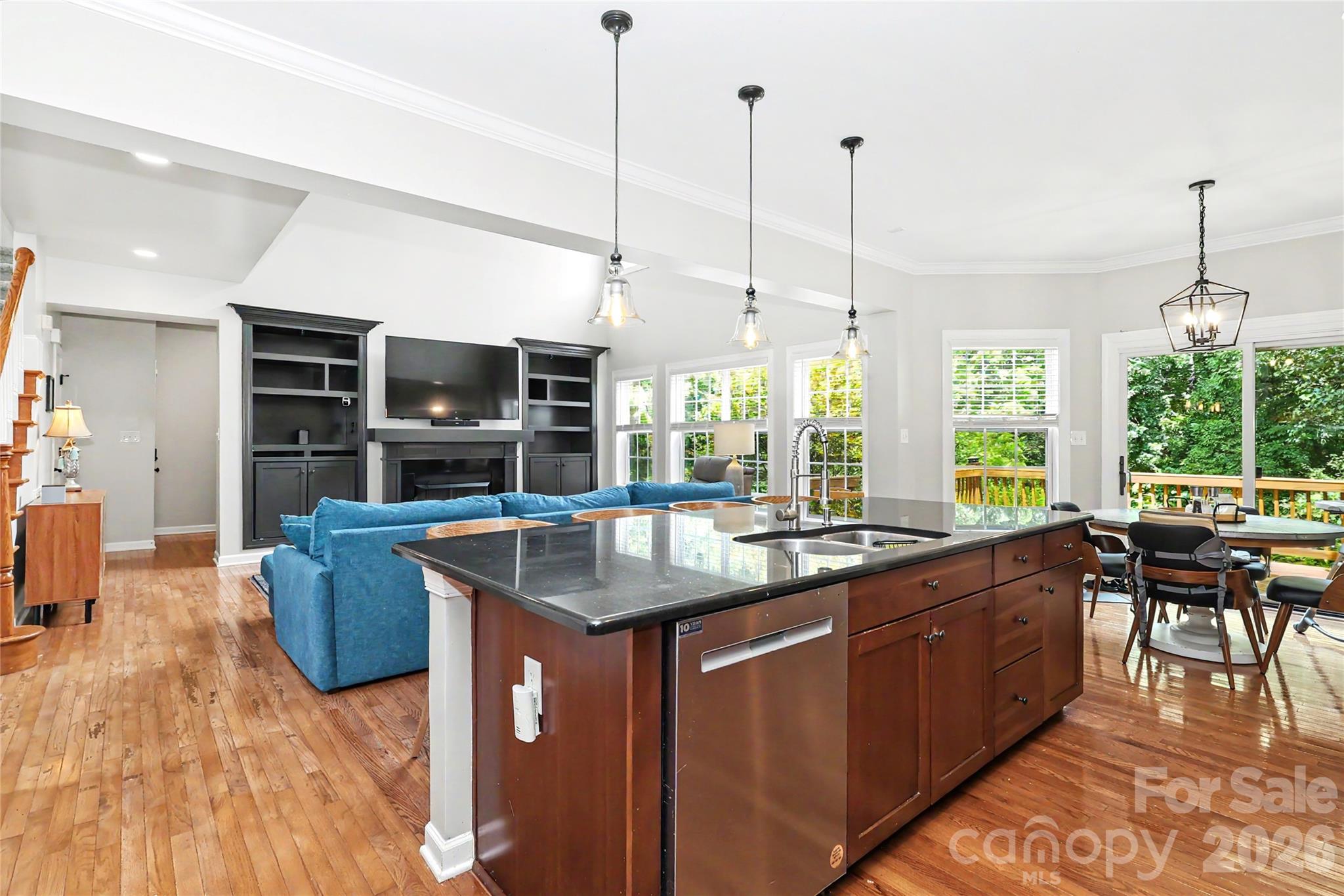 5933 Checkerberry Lane — Huntersville
