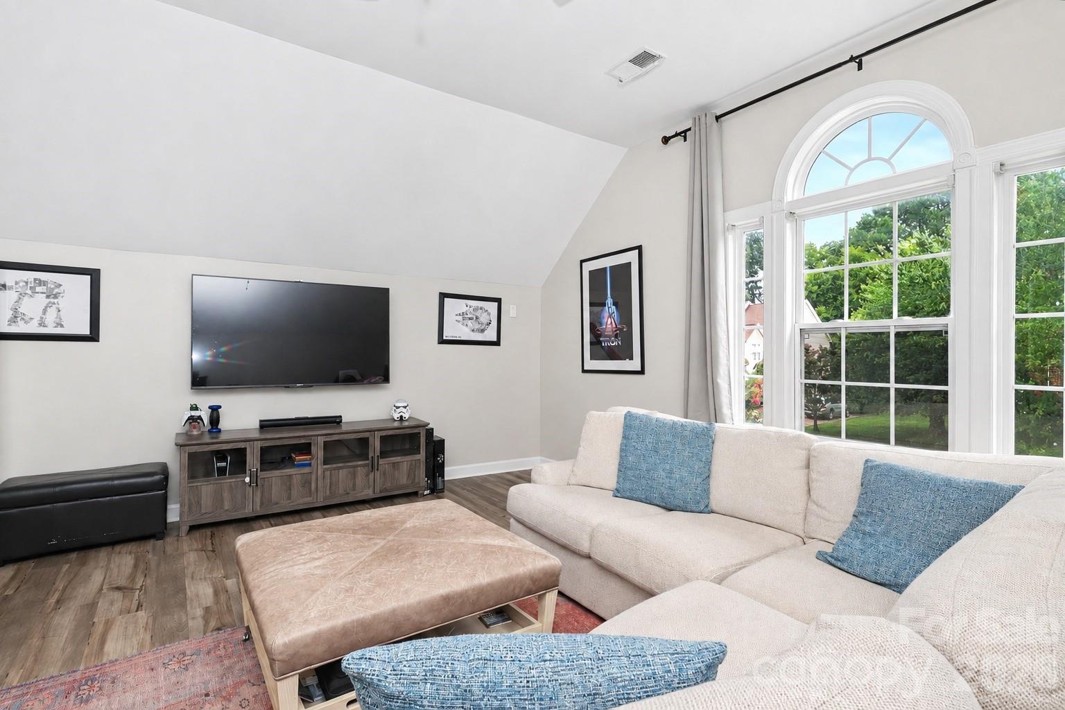 5933 Checkerberry Lane — Huntersville