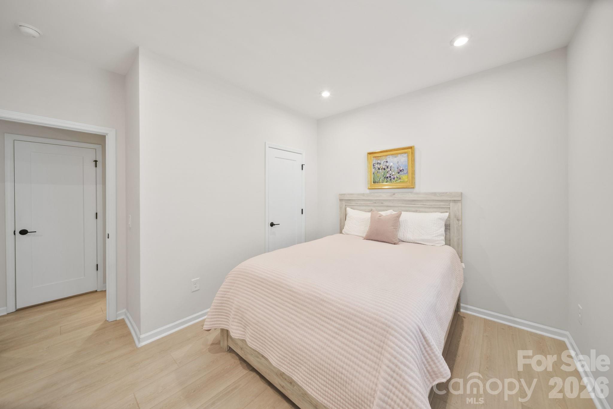 8114 Franklin Trail Street — Charlotte