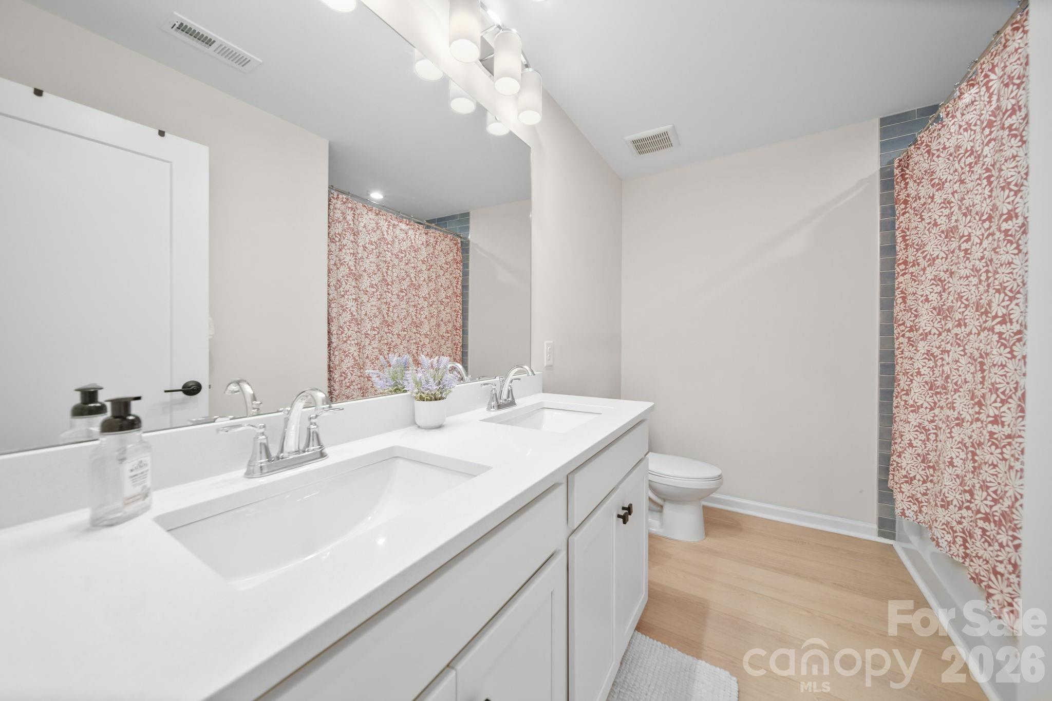 8114 Franklin Trail Street — Charlotte
