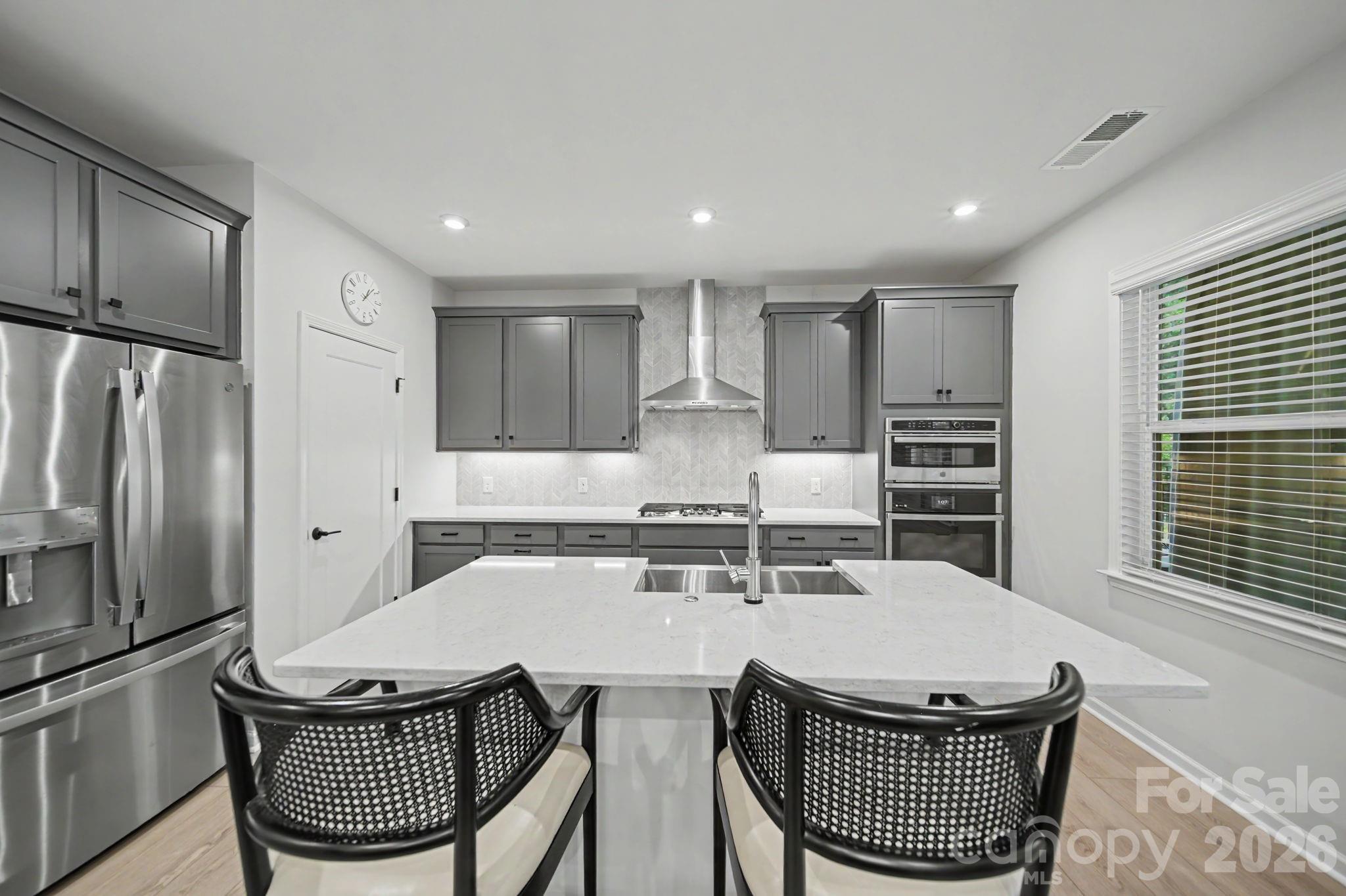 8114 Franklin Trail Street — Charlotte