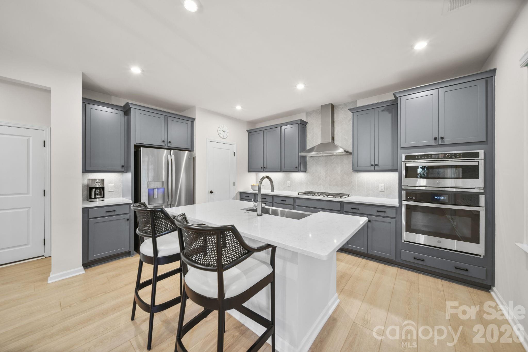 8114 Franklin Trail Street — Charlotte