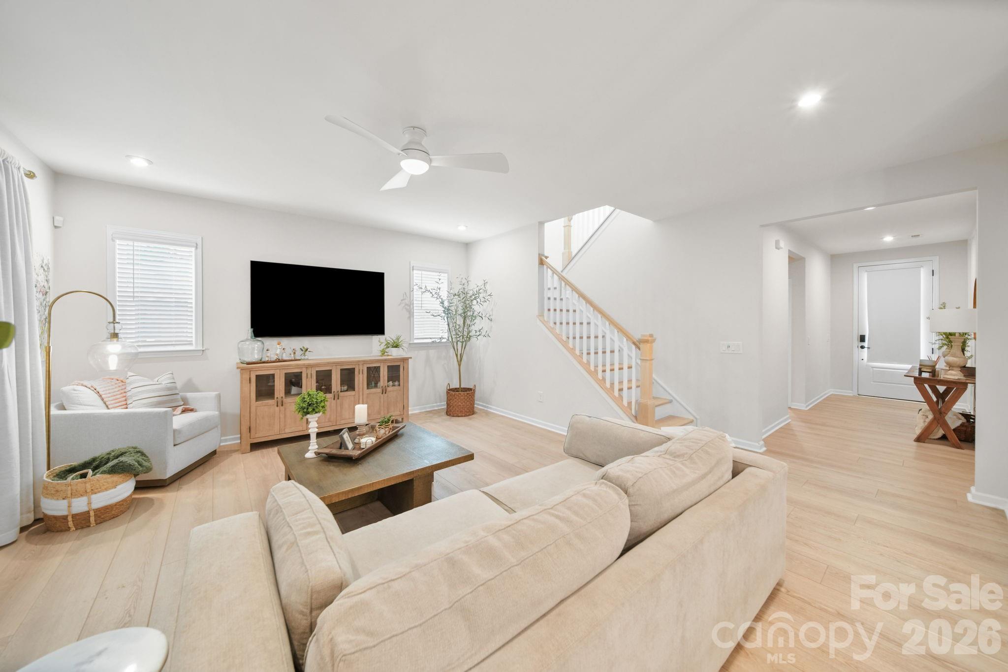 8114 Franklin Trail Street — Charlotte
