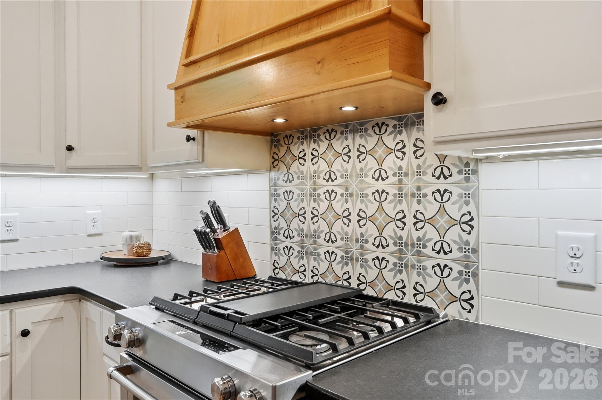 10154 Jim Sossoman Road — Midland