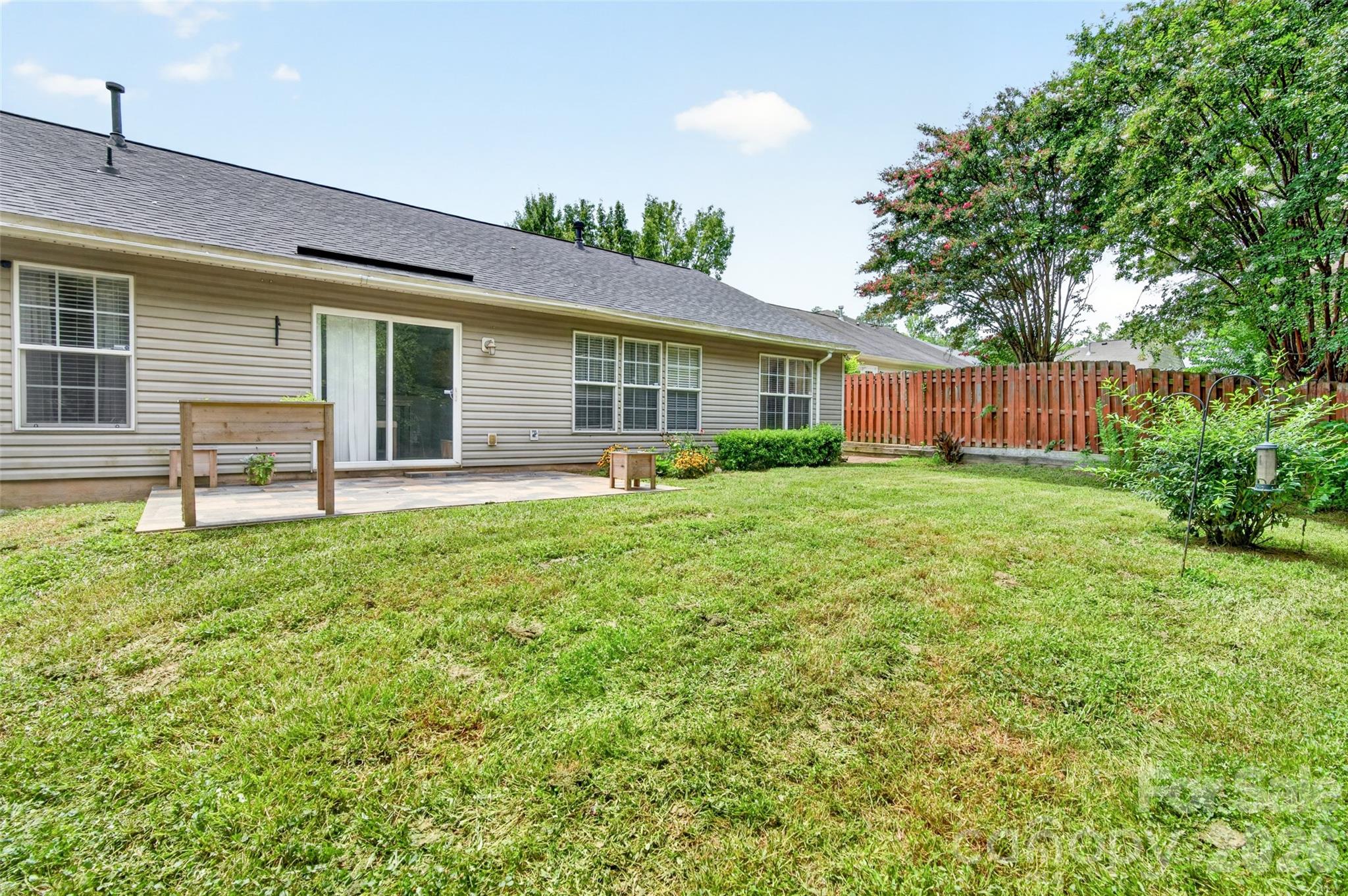 2627 Bridgeville Lane — Charlotte