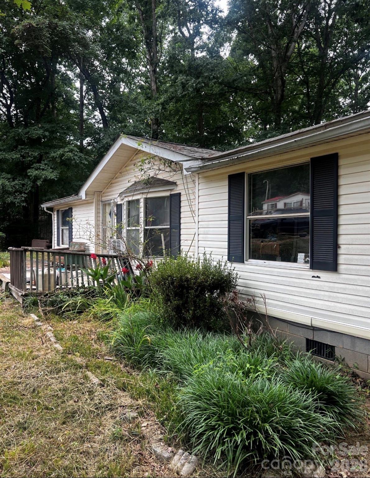 2697 Sentry Lane — Lincolnton