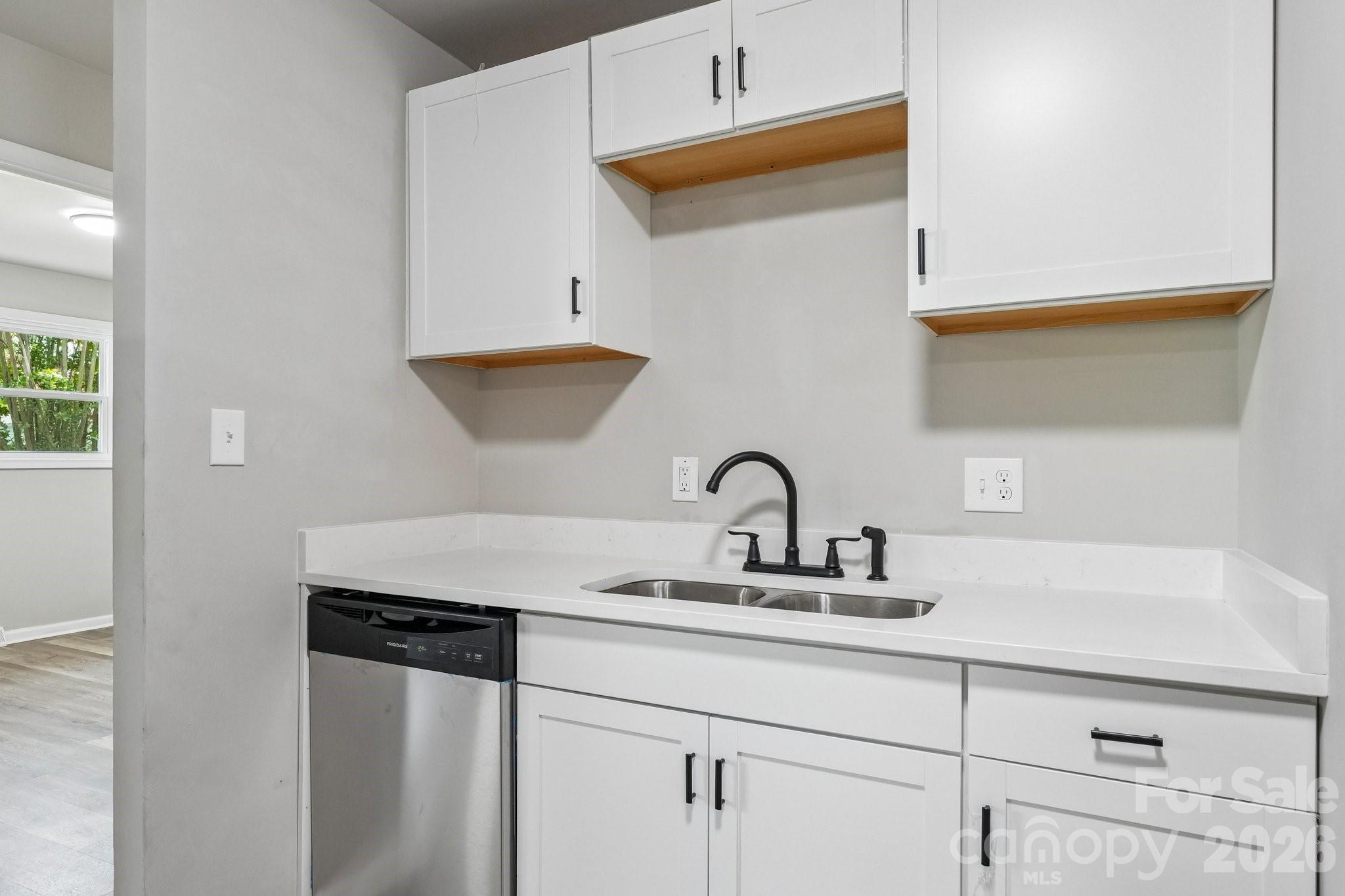 2545 Abelwood Road — Charlotte