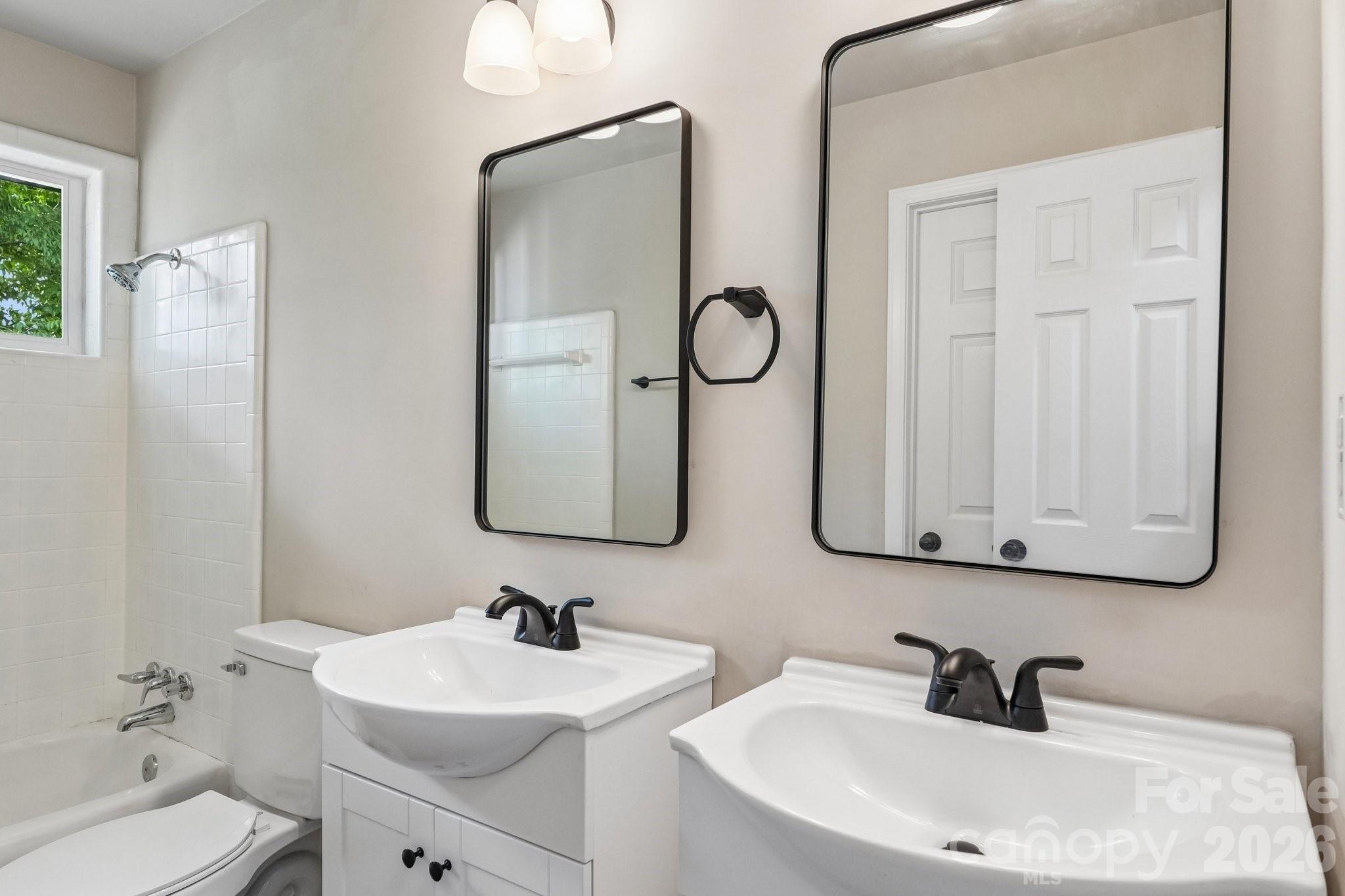 2545 Abelwood Road — Charlotte