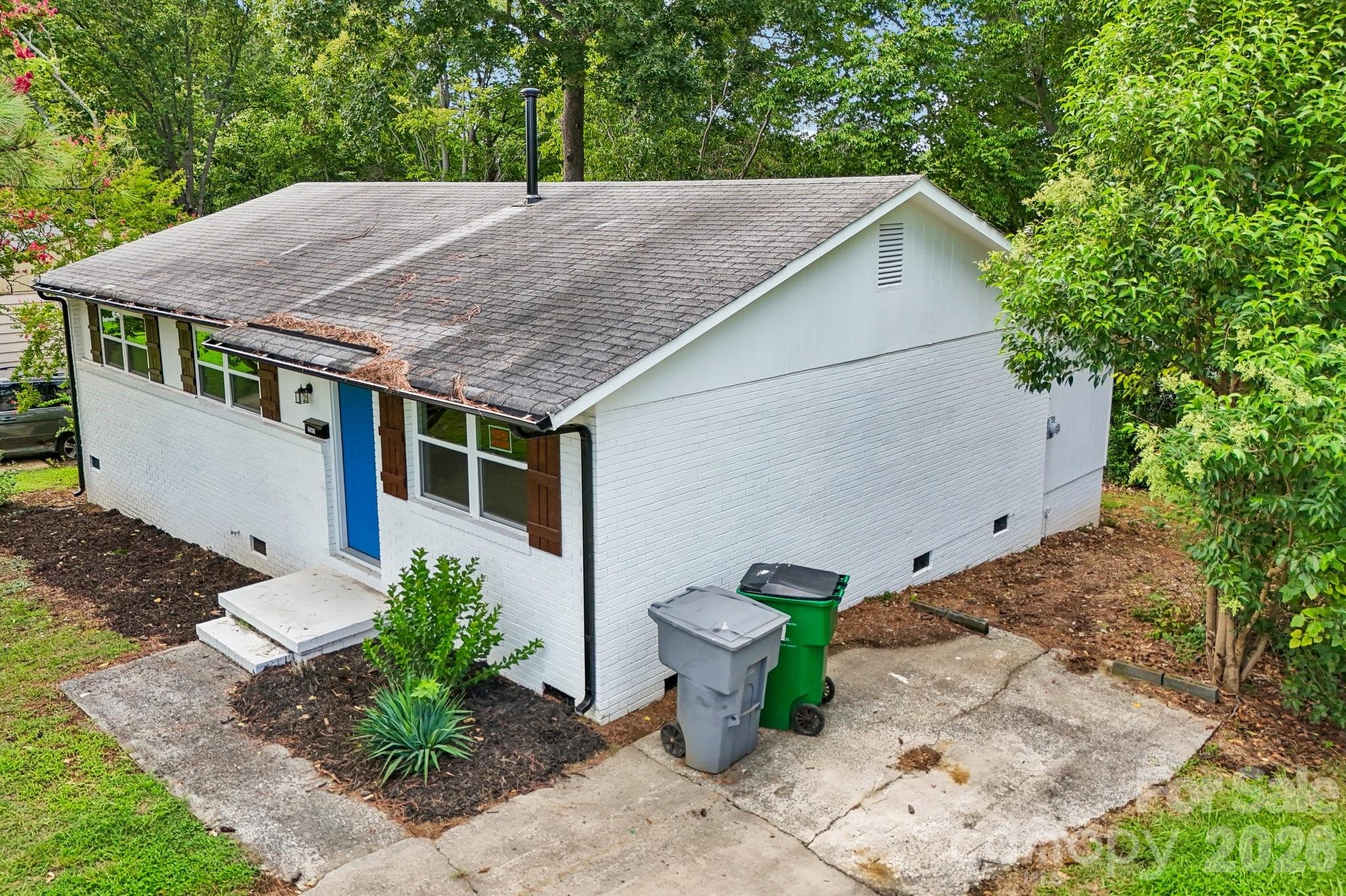 2545 Abelwood Road — Charlotte