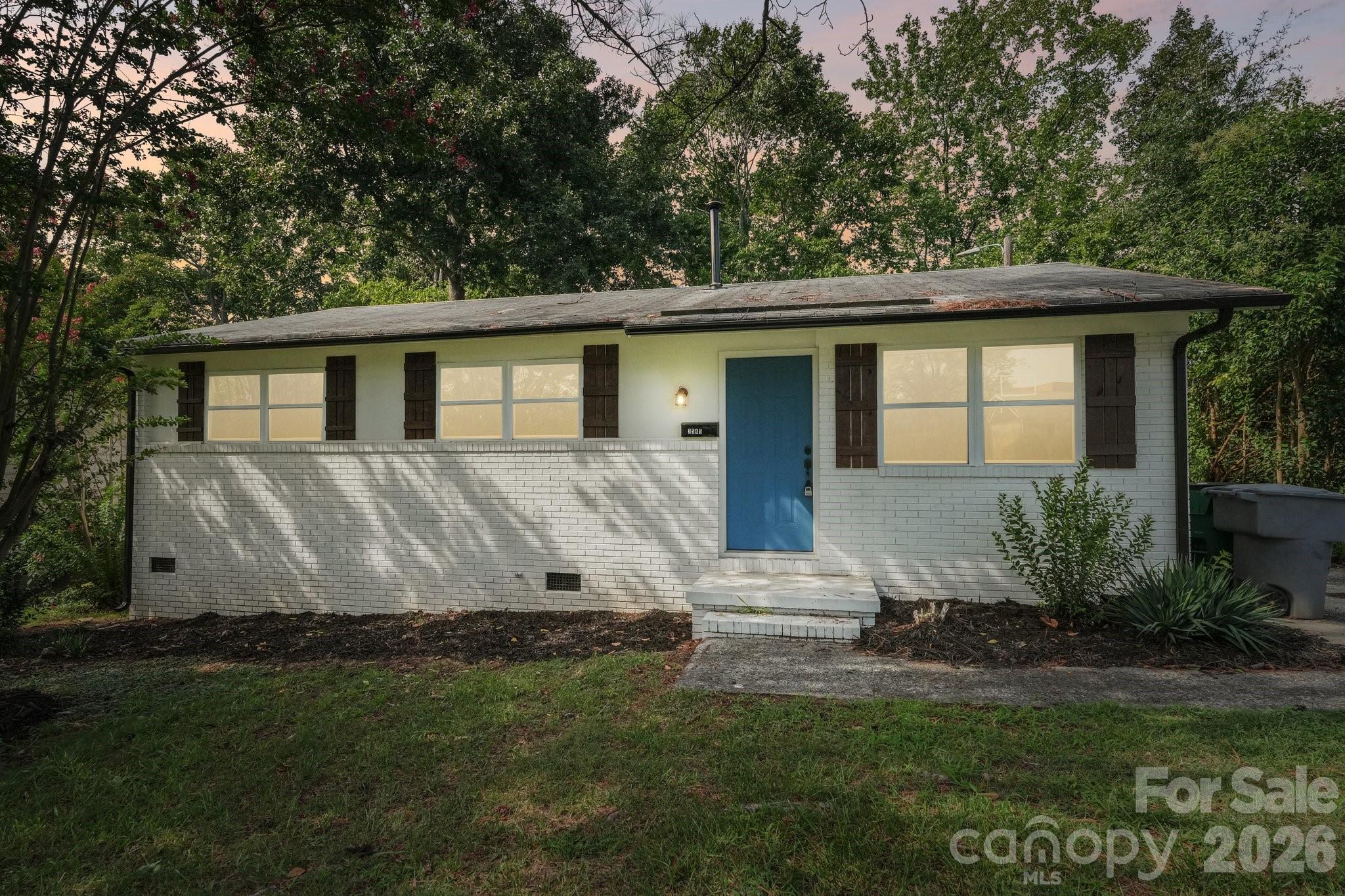 2545 Abelwood Road — Charlotte