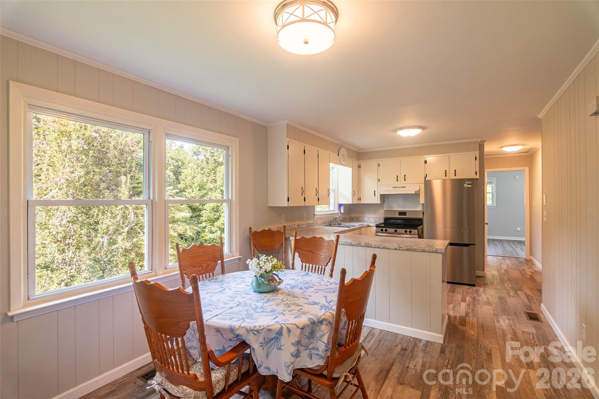 156 Eskimo Drive — Bostic
