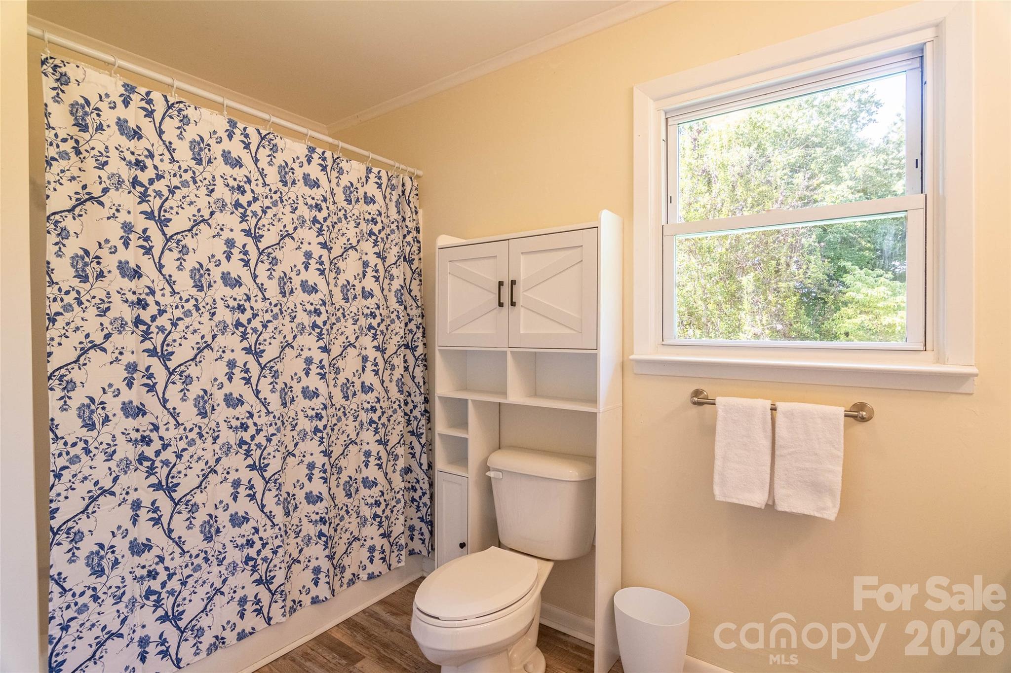 156 Eskimo Drive — Bostic