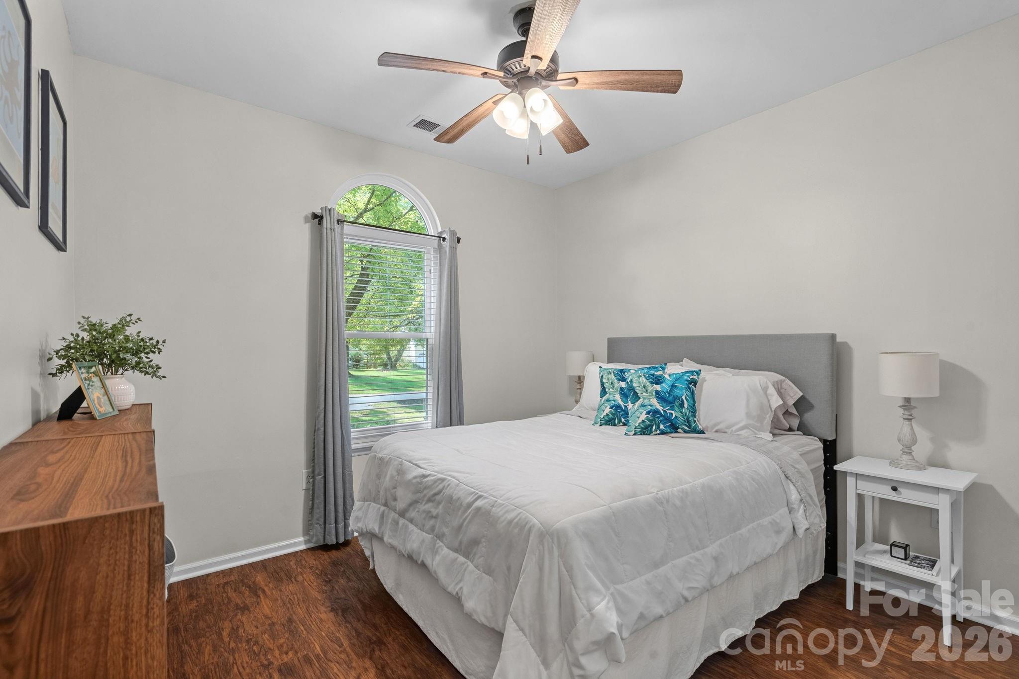 9413 Twin Trail Drive — Huntersville
