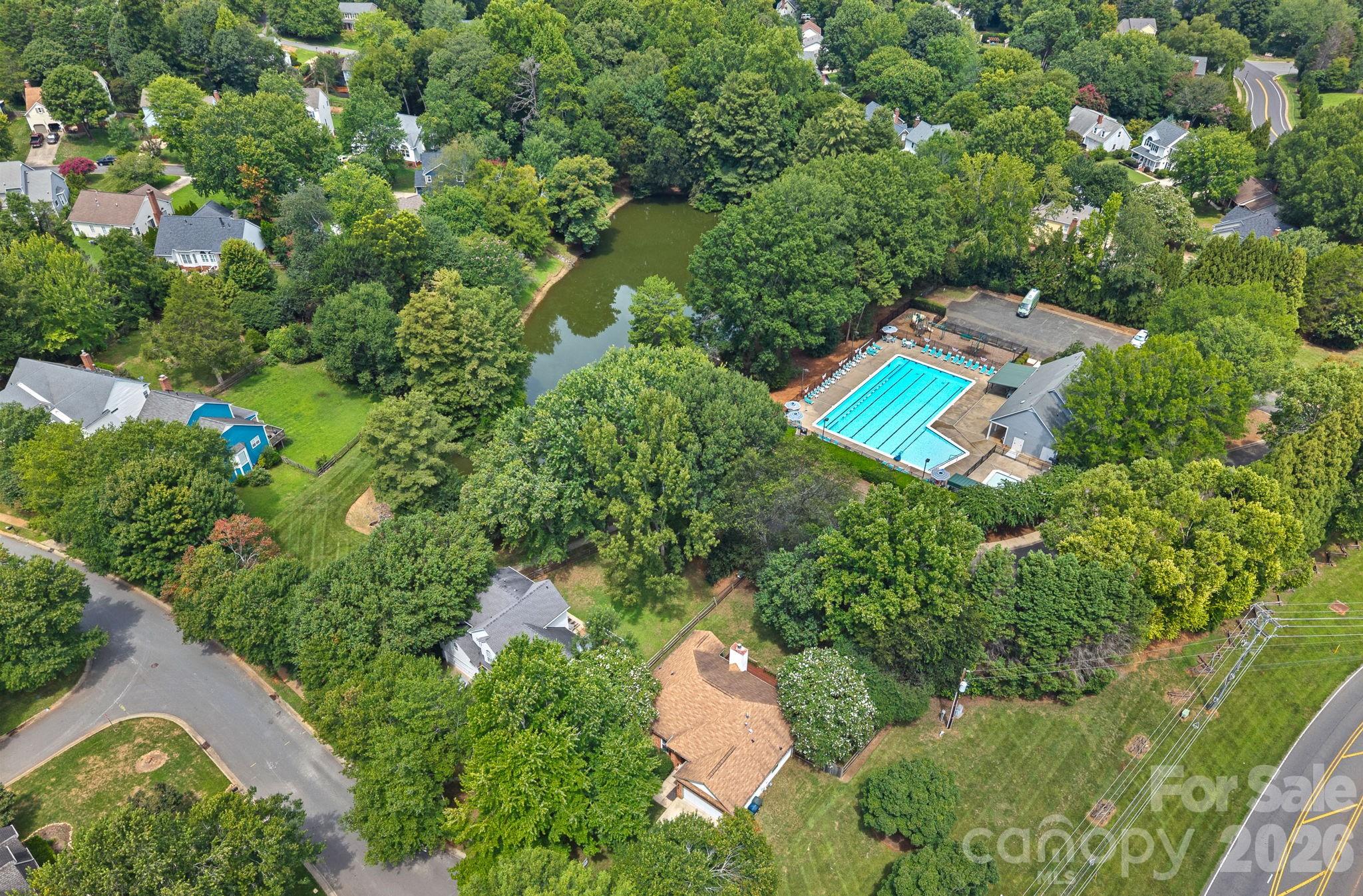 9413 Twin Trail Drive — Huntersville