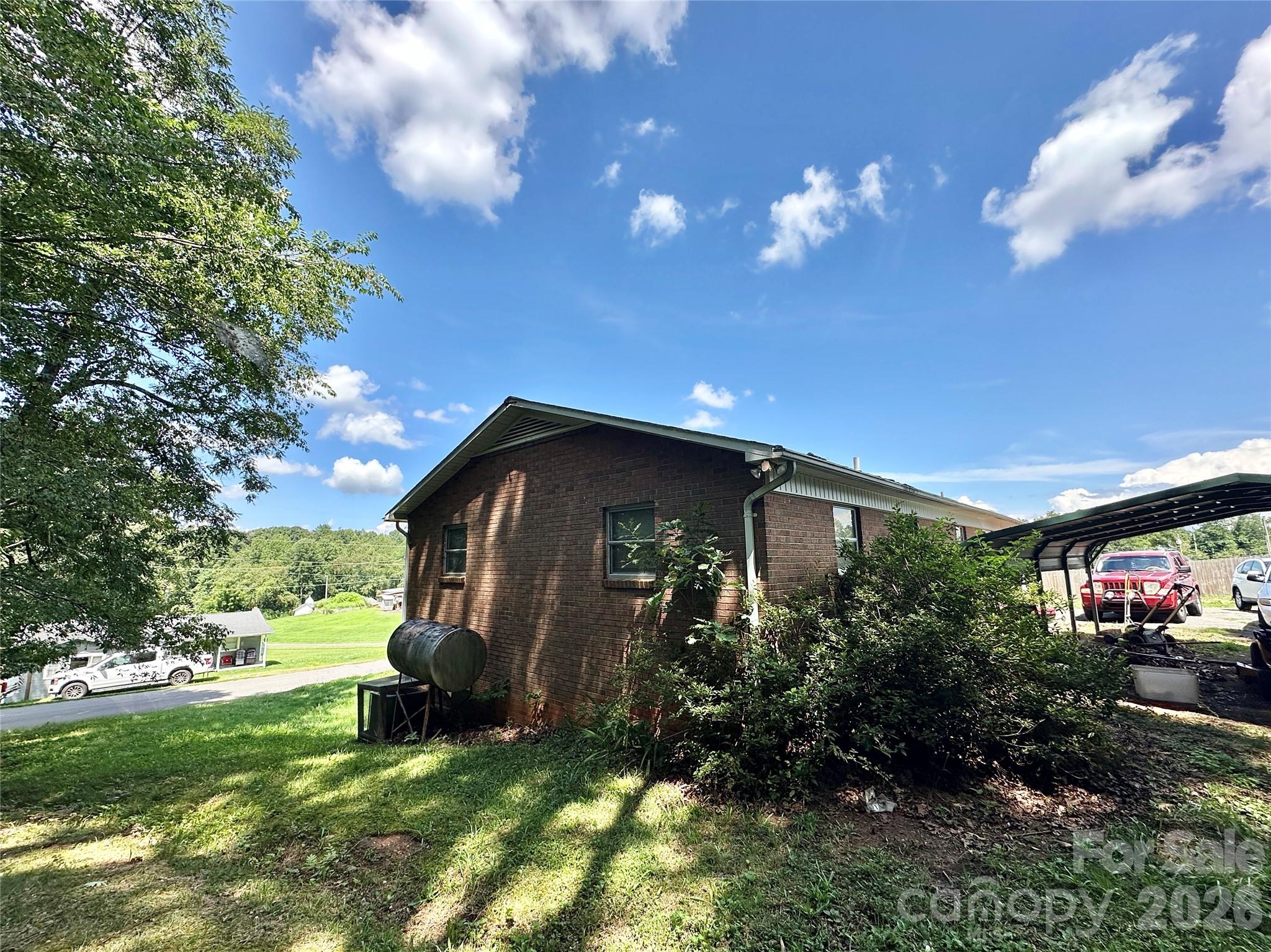 2687 Ellis Deal Avenue — Valdese