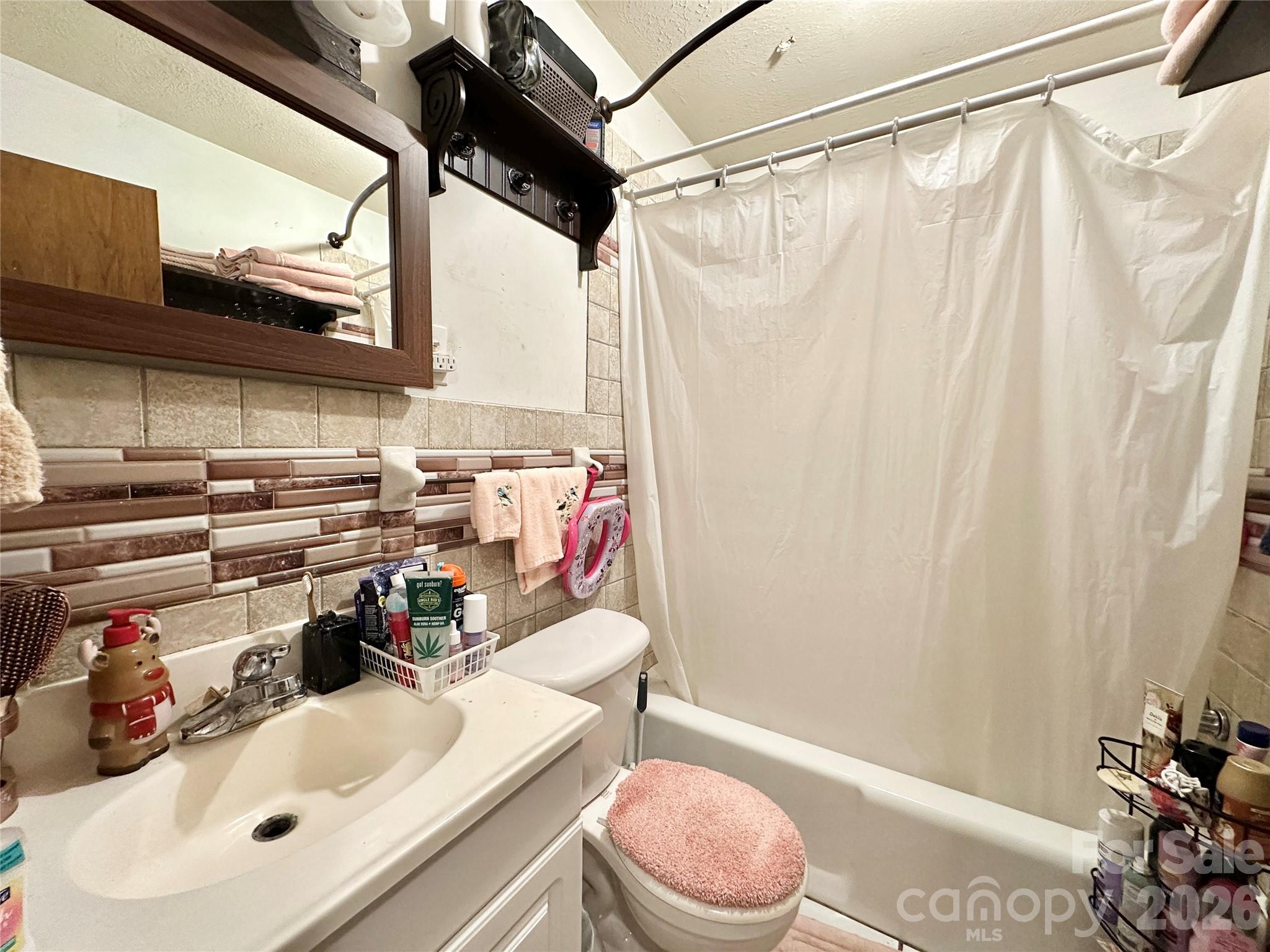2687 Ellis Deal Avenue — Valdese