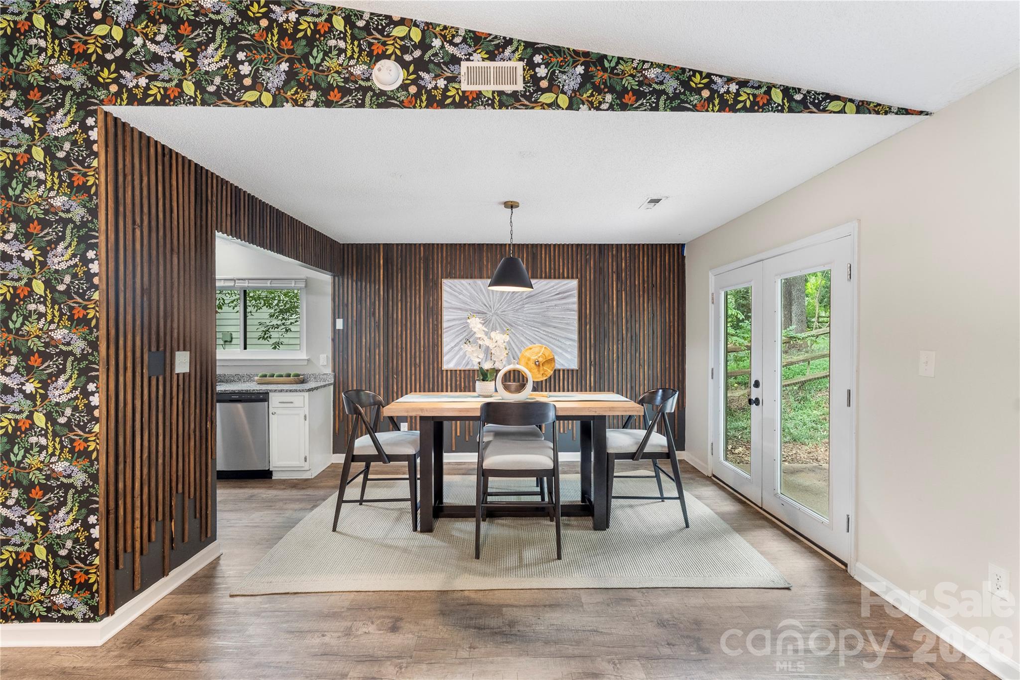 4607 Cricklewood Lane — Charlotte