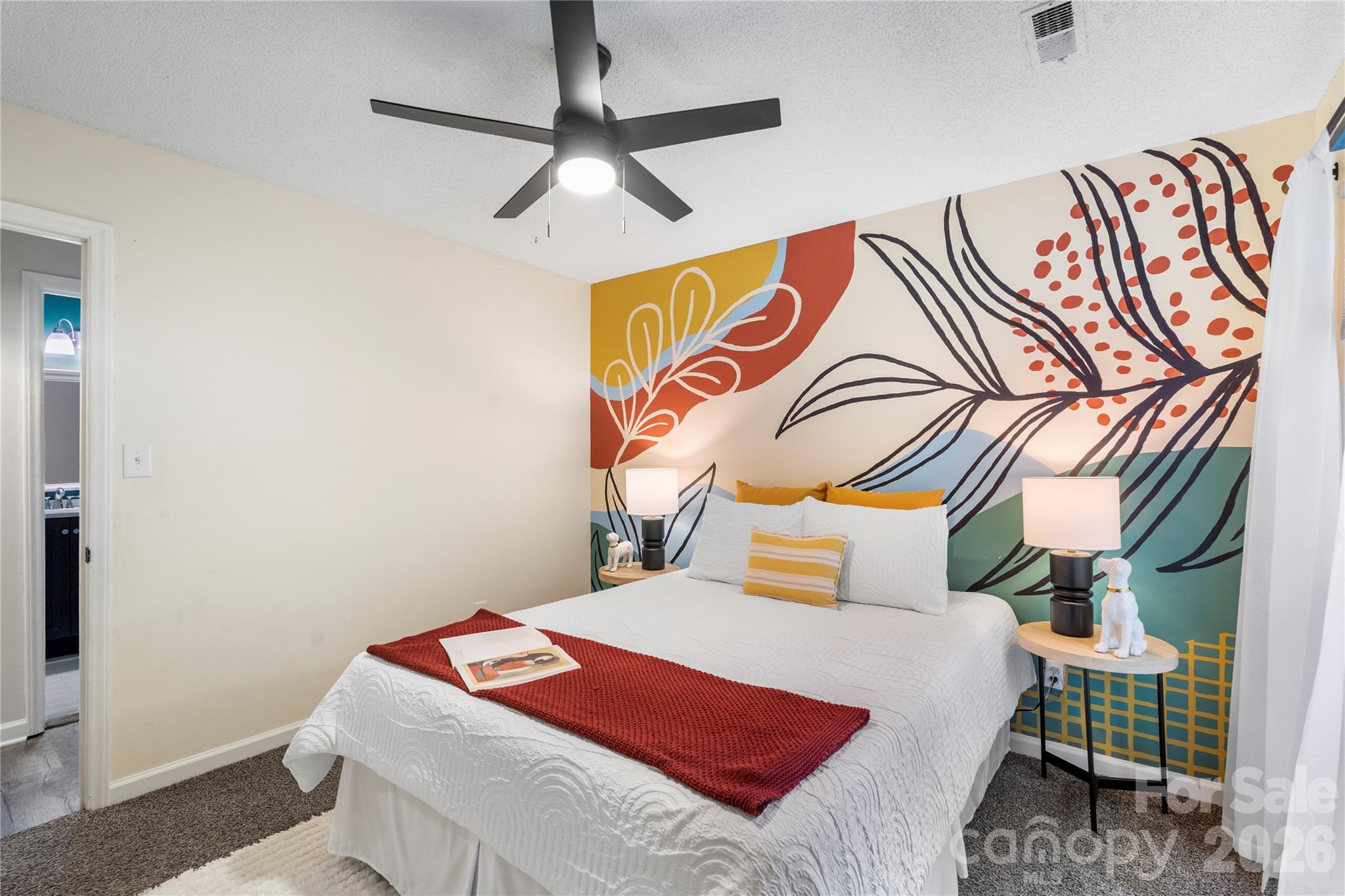 4607 Cricklewood Lane — Charlotte