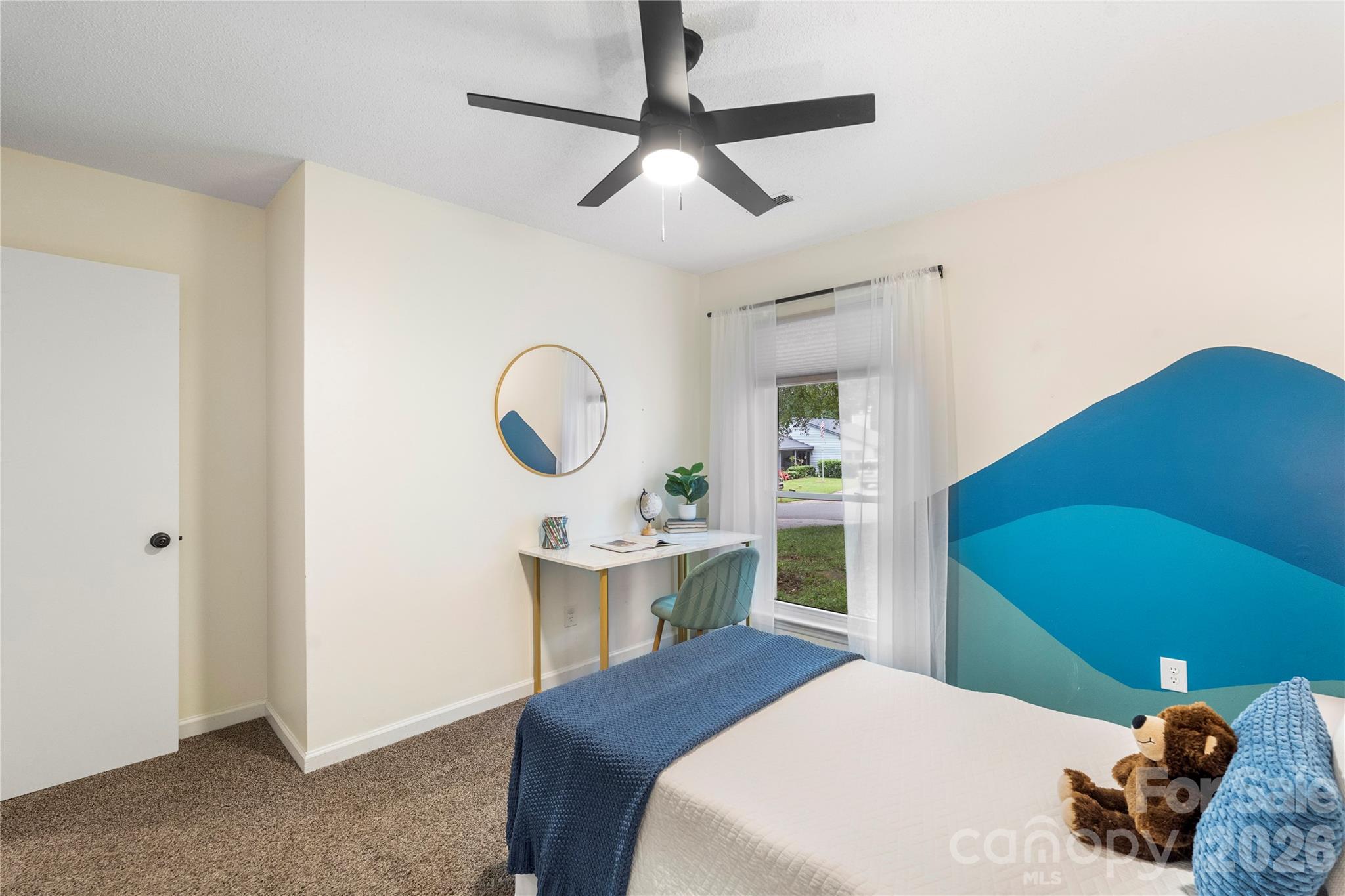 4607 Cricklewood Lane — Charlotte