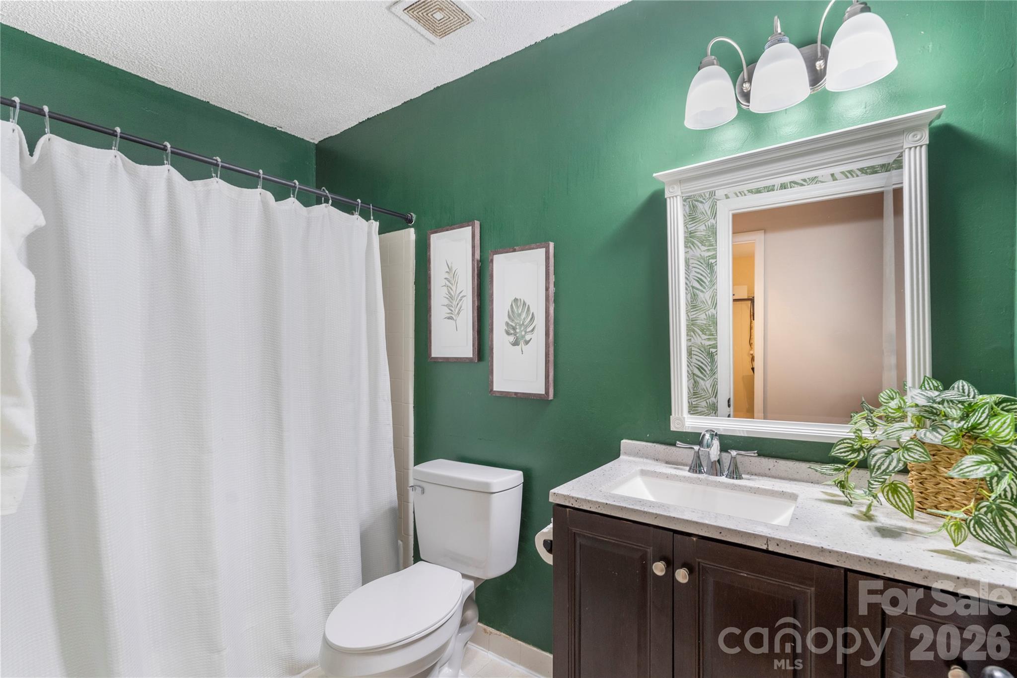 4607 Cricklewood Lane — Charlotte