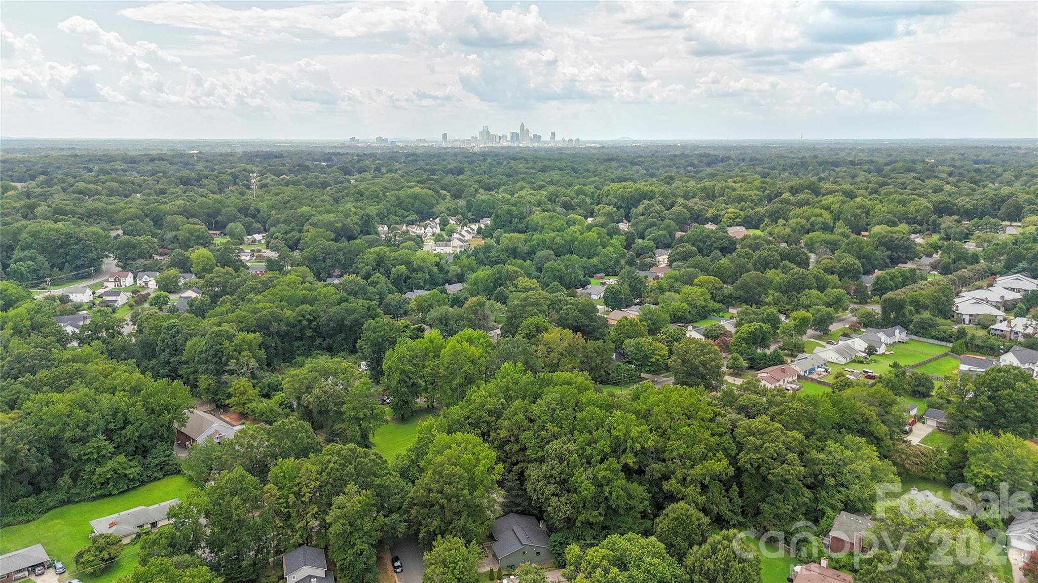 4607 Cricklewood Lane — Charlotte