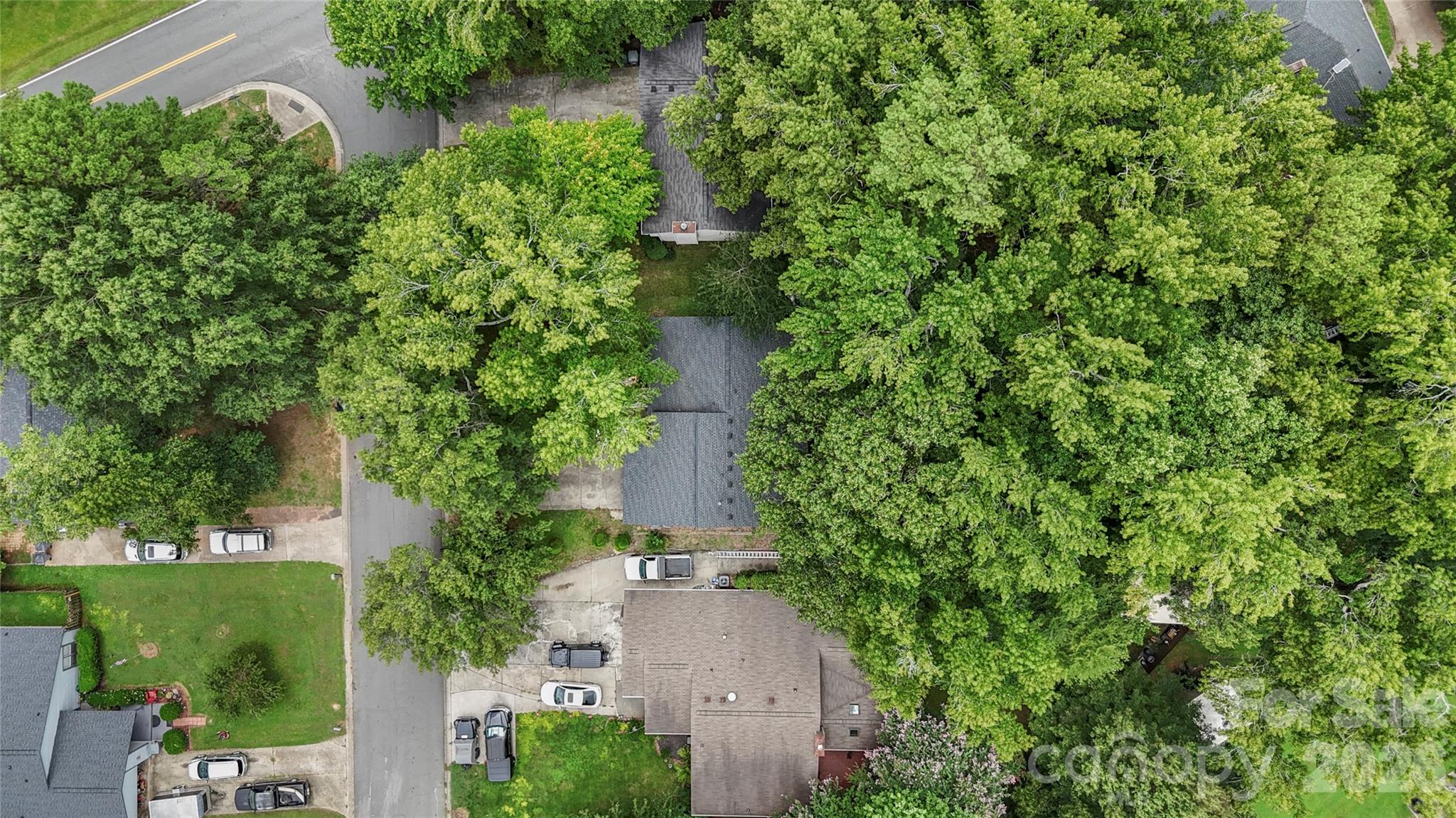 4607 Cricklewood Lane — Charlotte