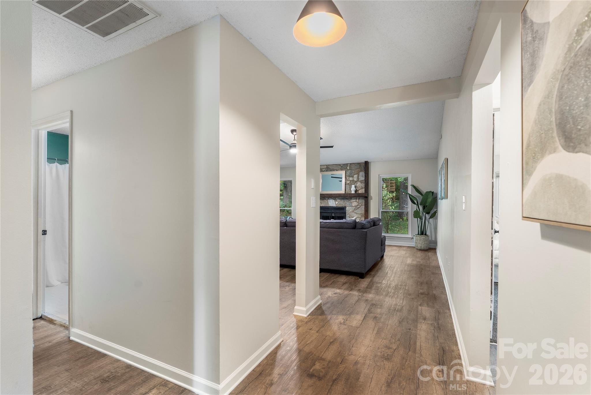 4607 Cricklewood Lane — Charlotte
