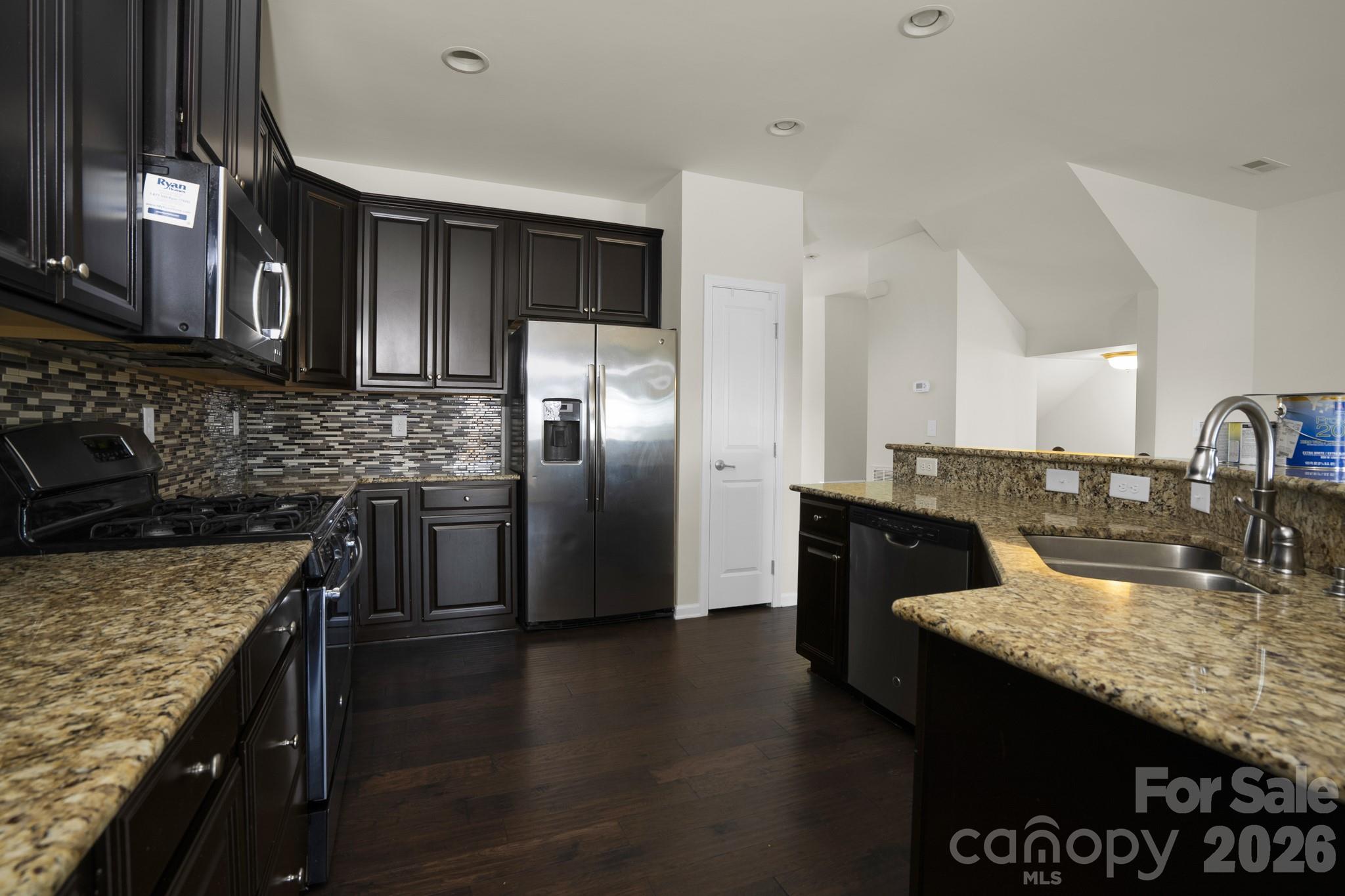 2302 Rachelwood Drive — Charlotte