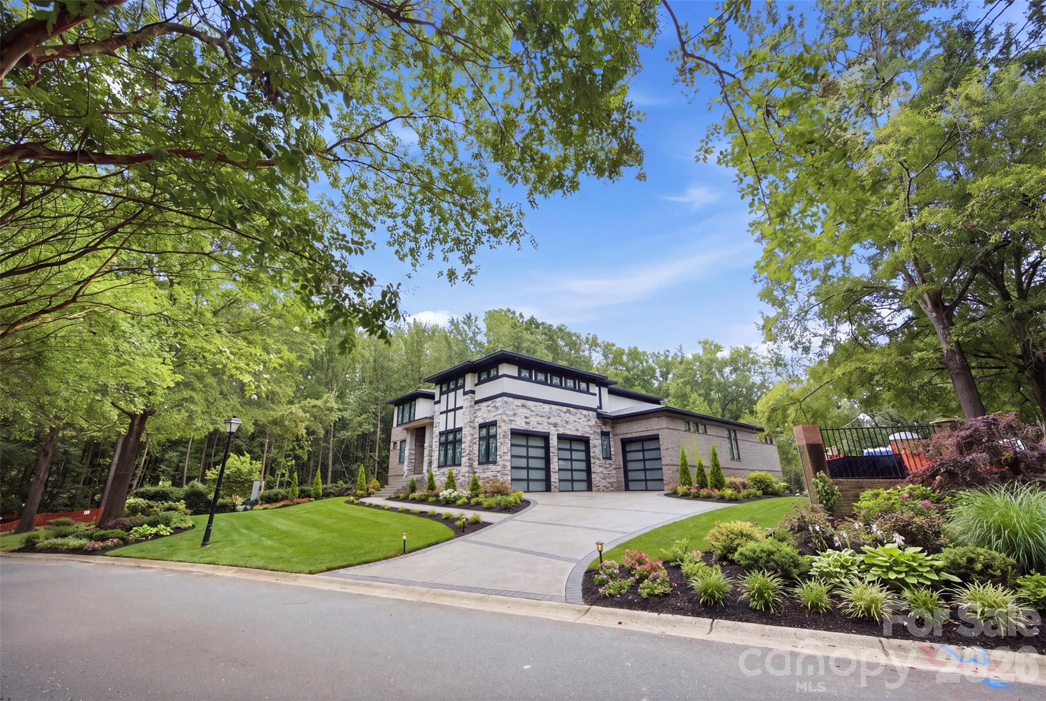13117 Hamilton Place Drive — Charlotte