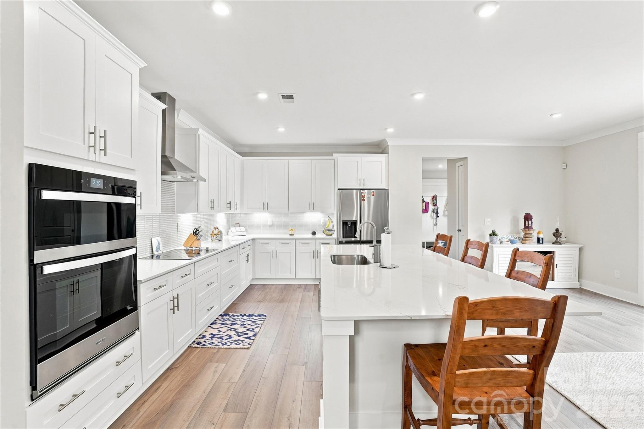 220 E Warfield Drive — Mooresville