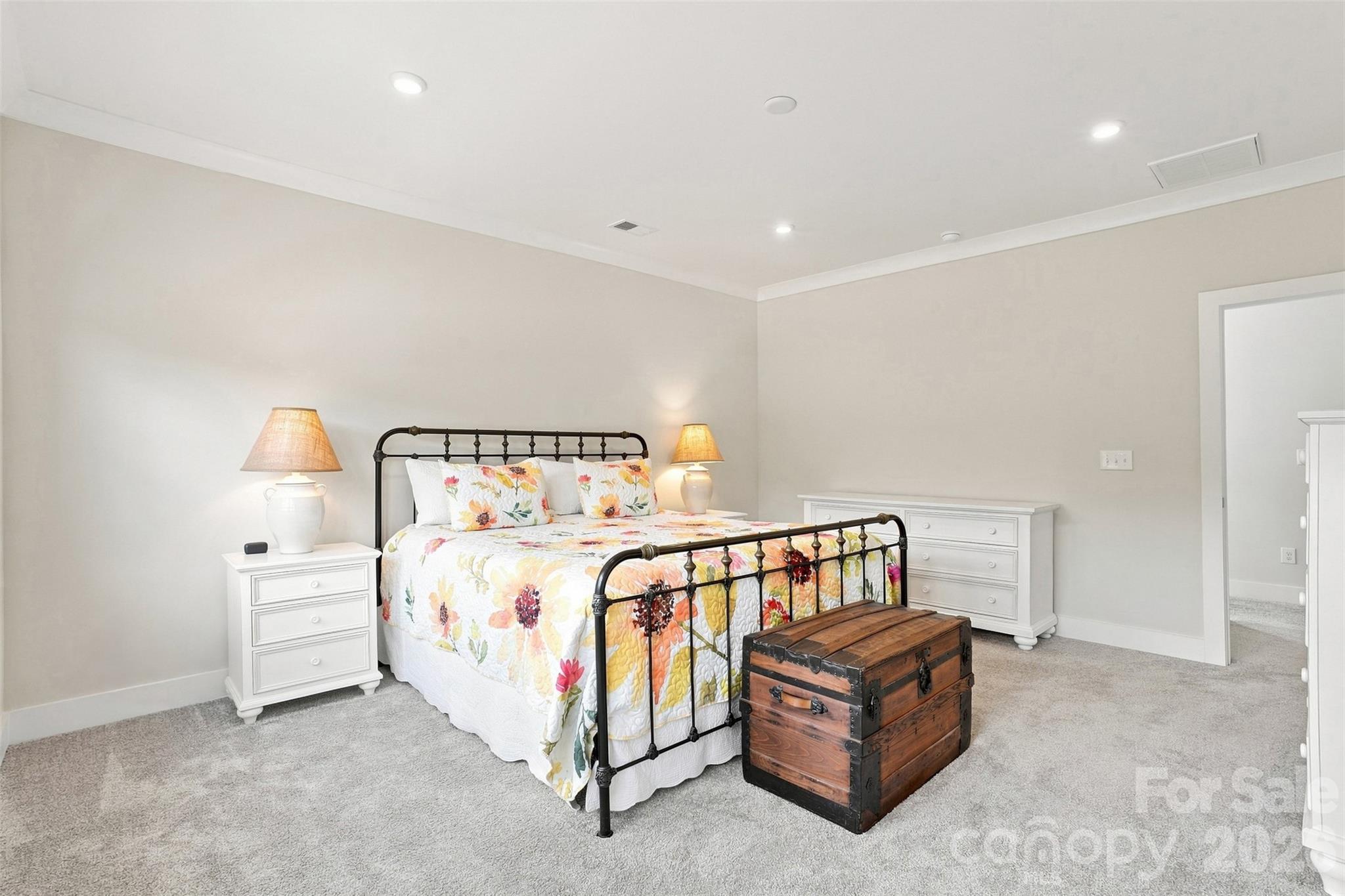 220 E Warfield Drive — Mooresville