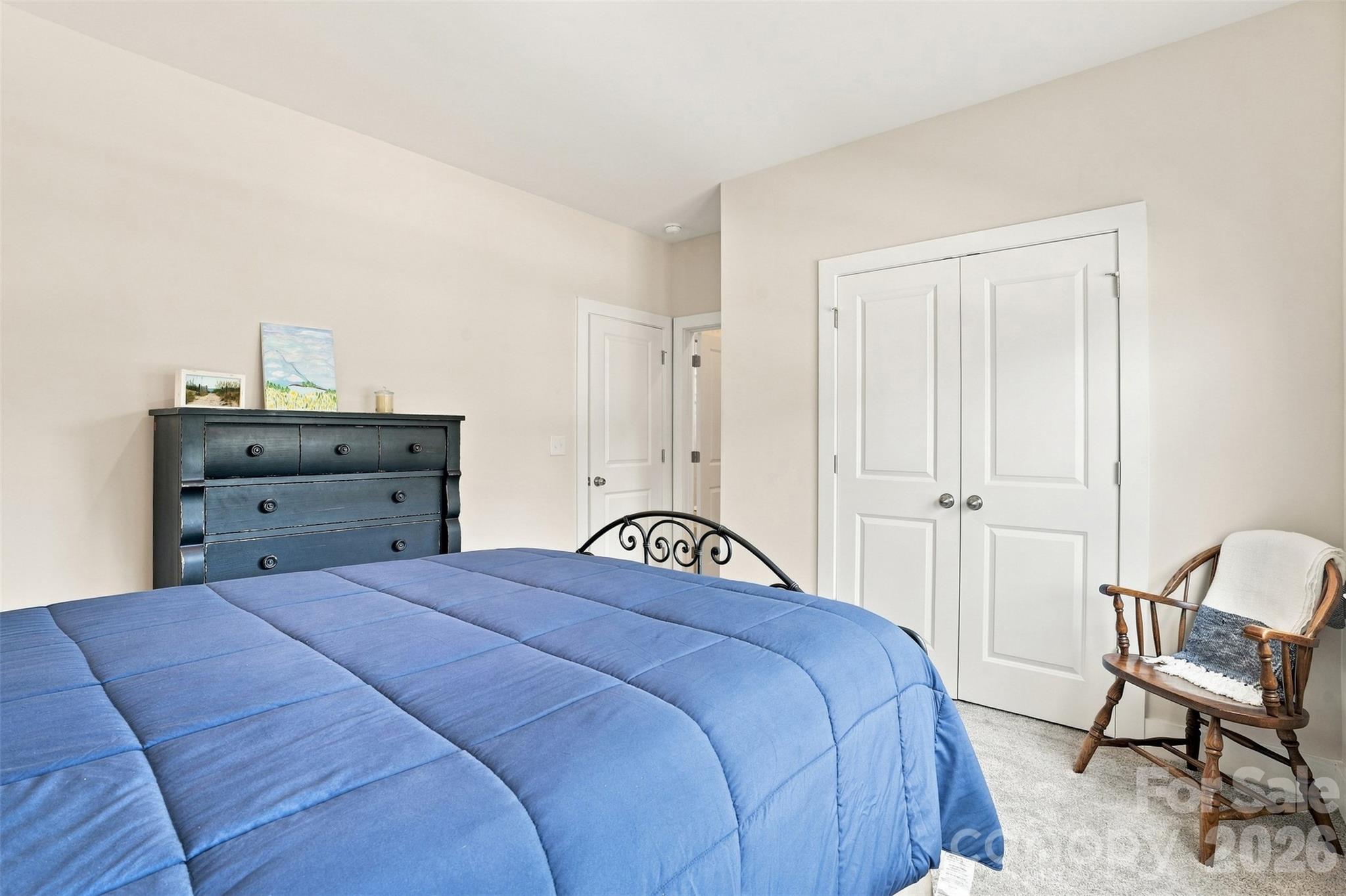 220 E Warfield Drive — Mooresville