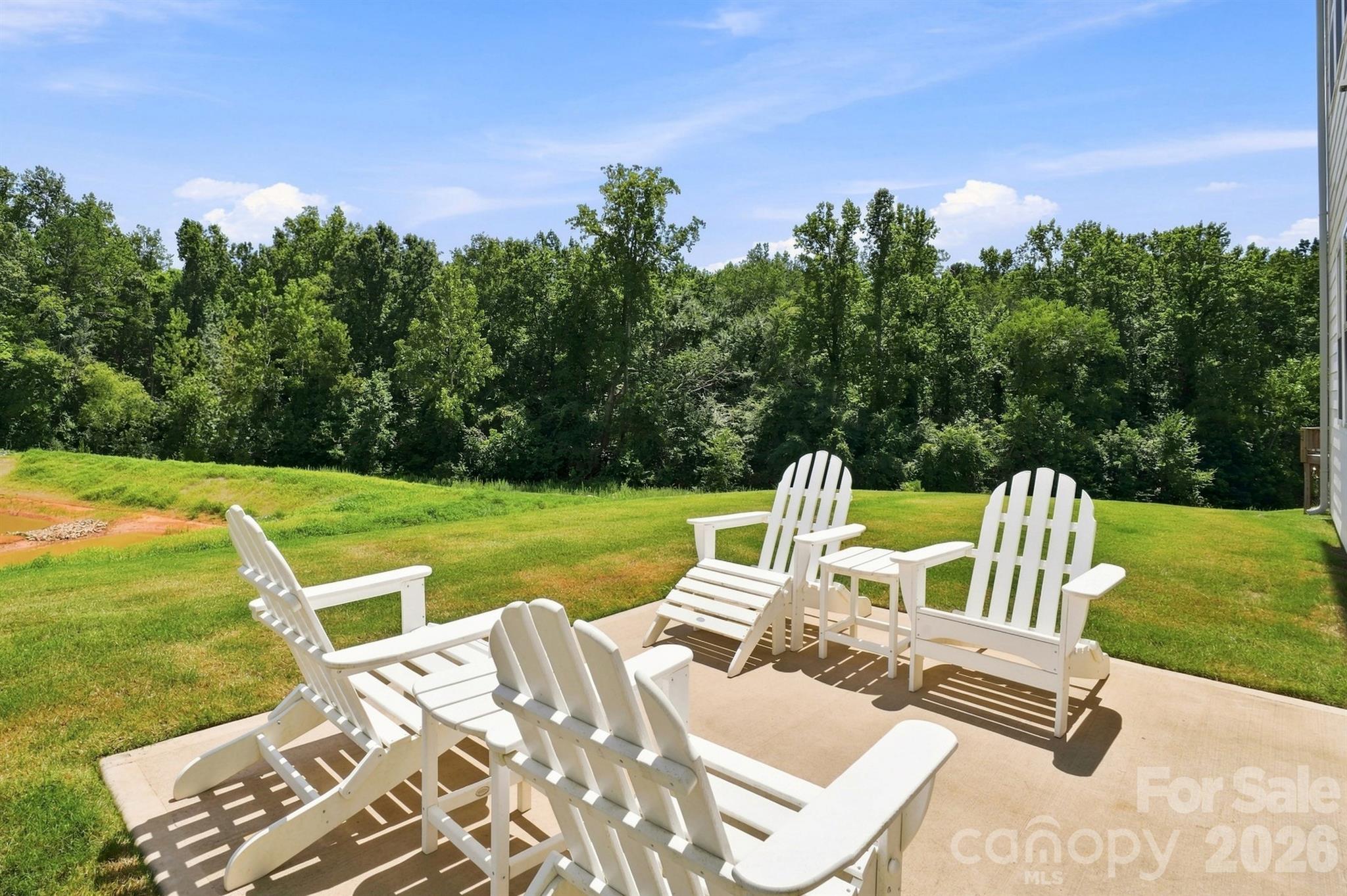 220 E Warfield Drive — Mooresville