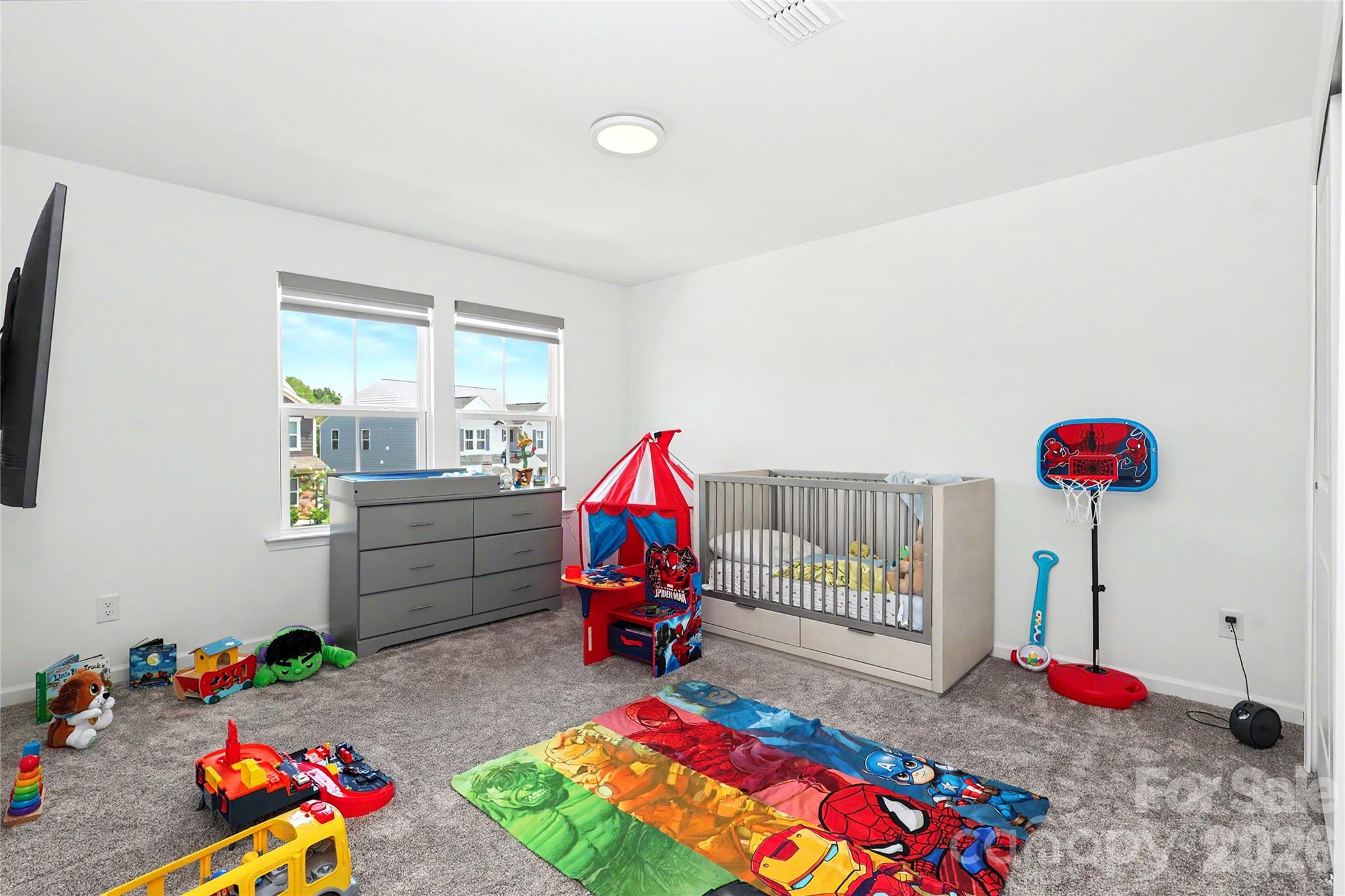 11122 Glasden Road — Charlotte