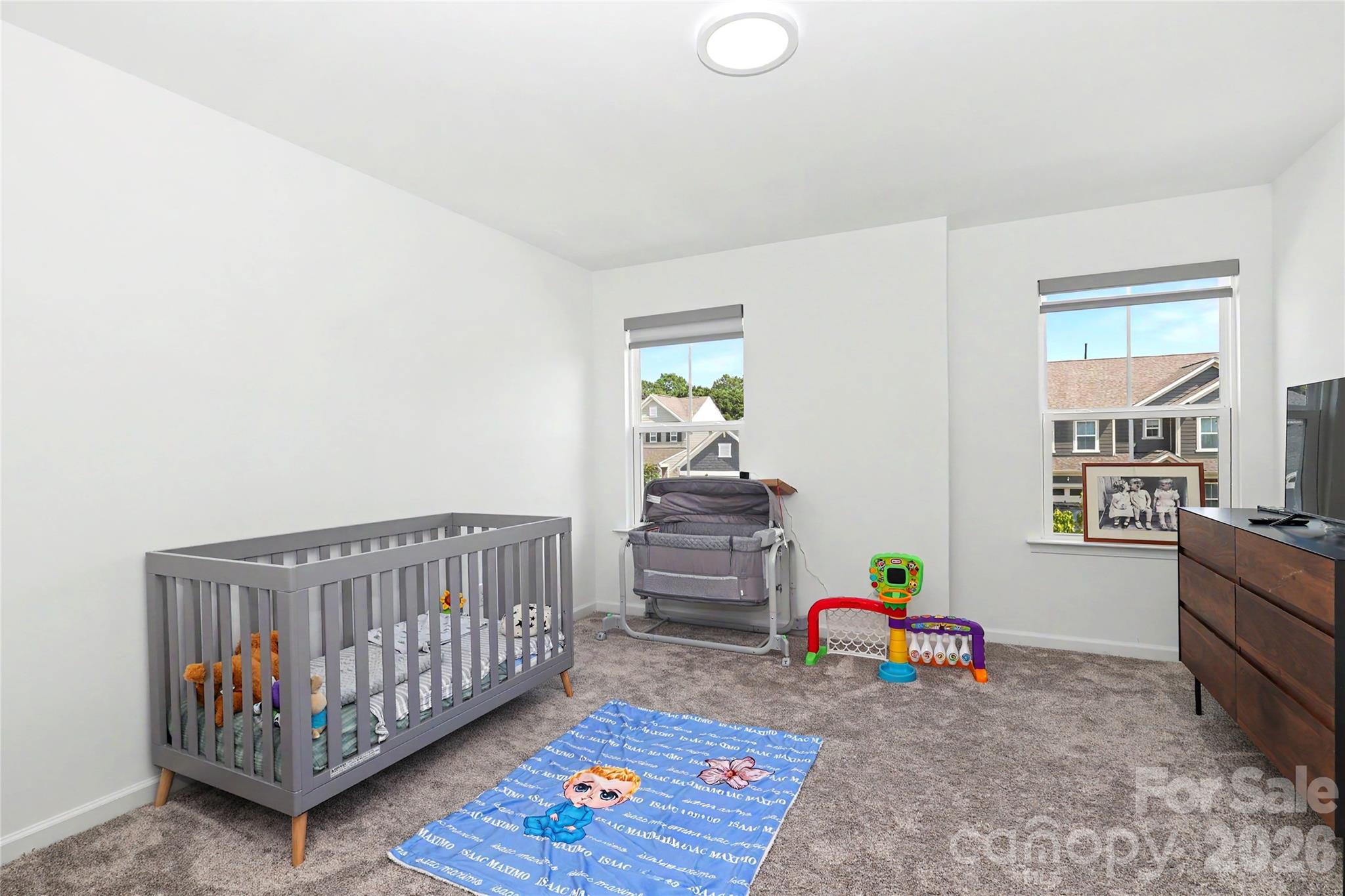 11122 Glasden Road — Charlotte