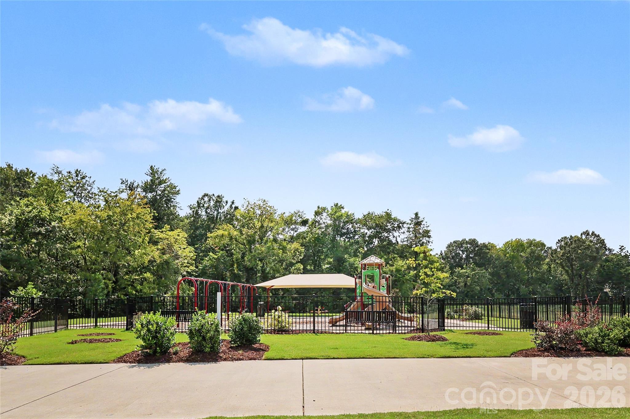 11122 Glasden Road — Charlotte