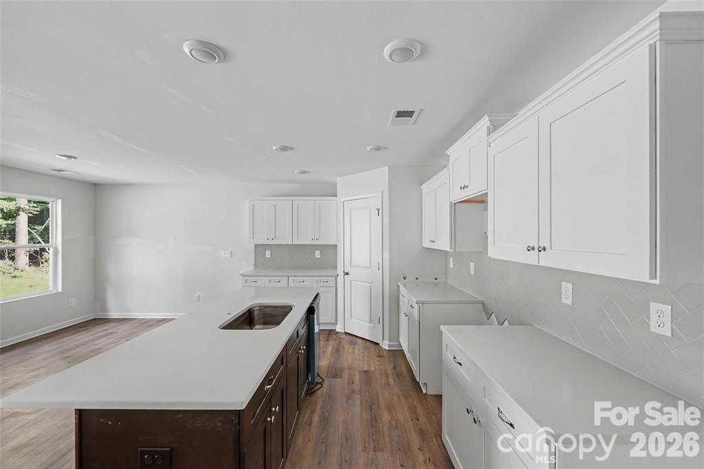2522 Lazy Oak Drive — Lancaster