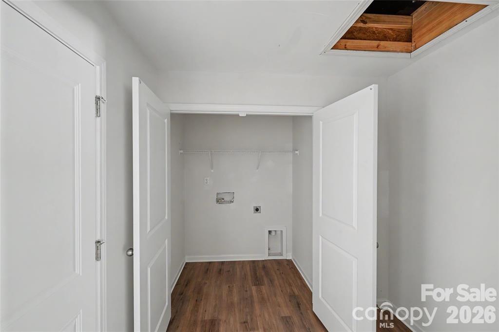 2522 Lazy Oak Drive — Lancaster