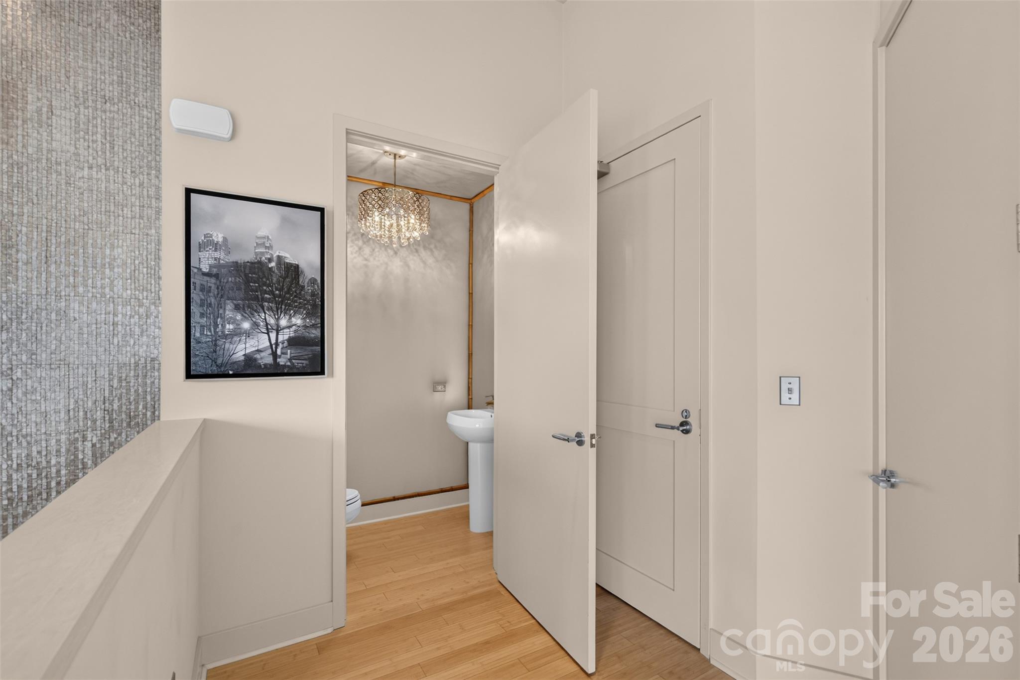 1133 Metropolitan Avenue #617 — Charlotte