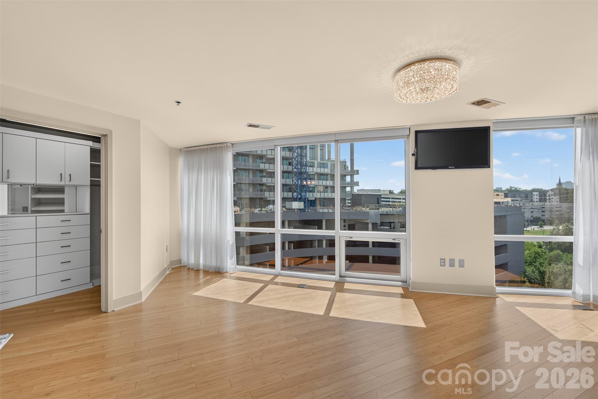 1133 Metropolitan Avenue #617 — Charlotte