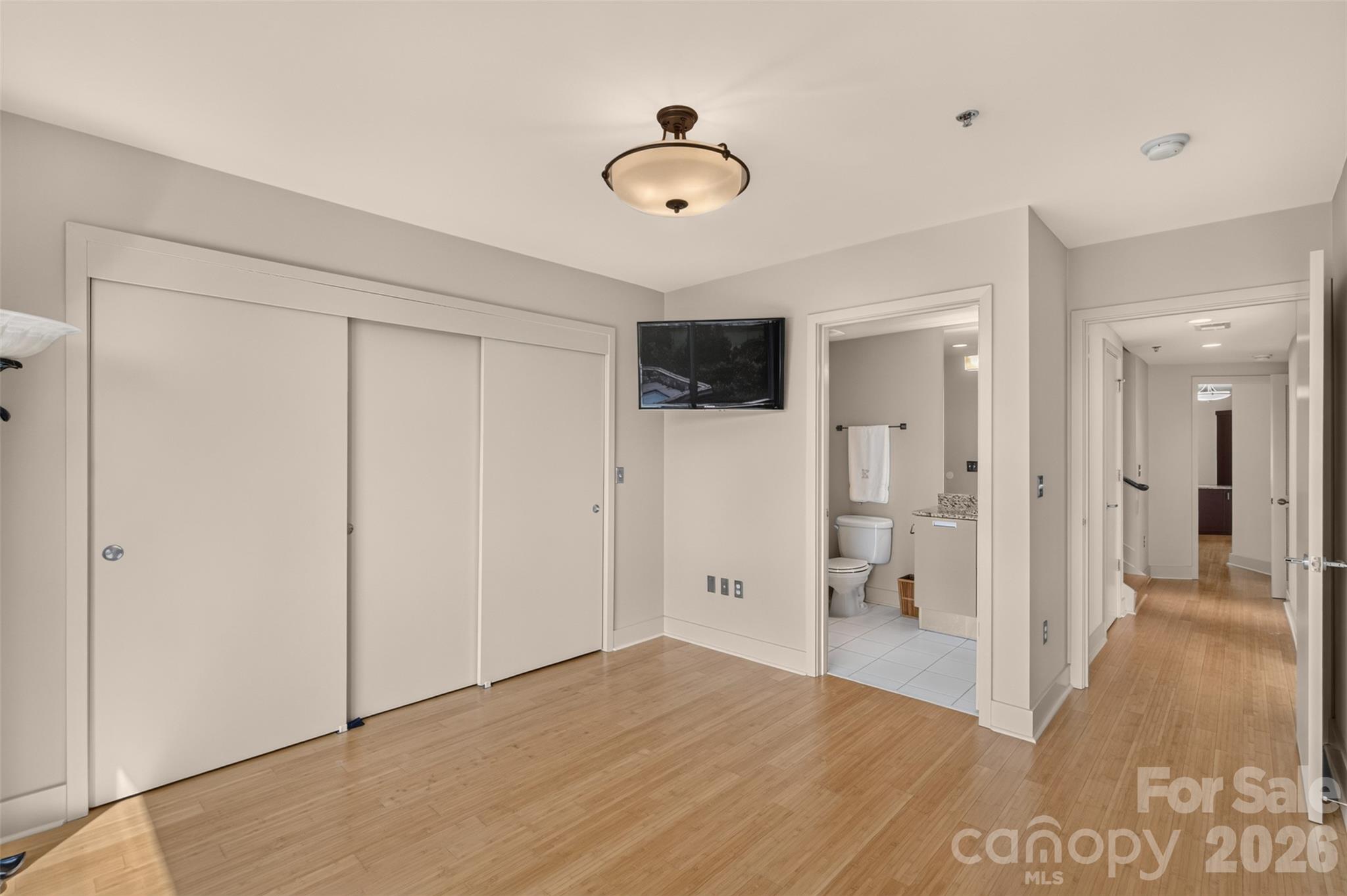 1133 Metropolitan Avenue #617 — Charlotte
