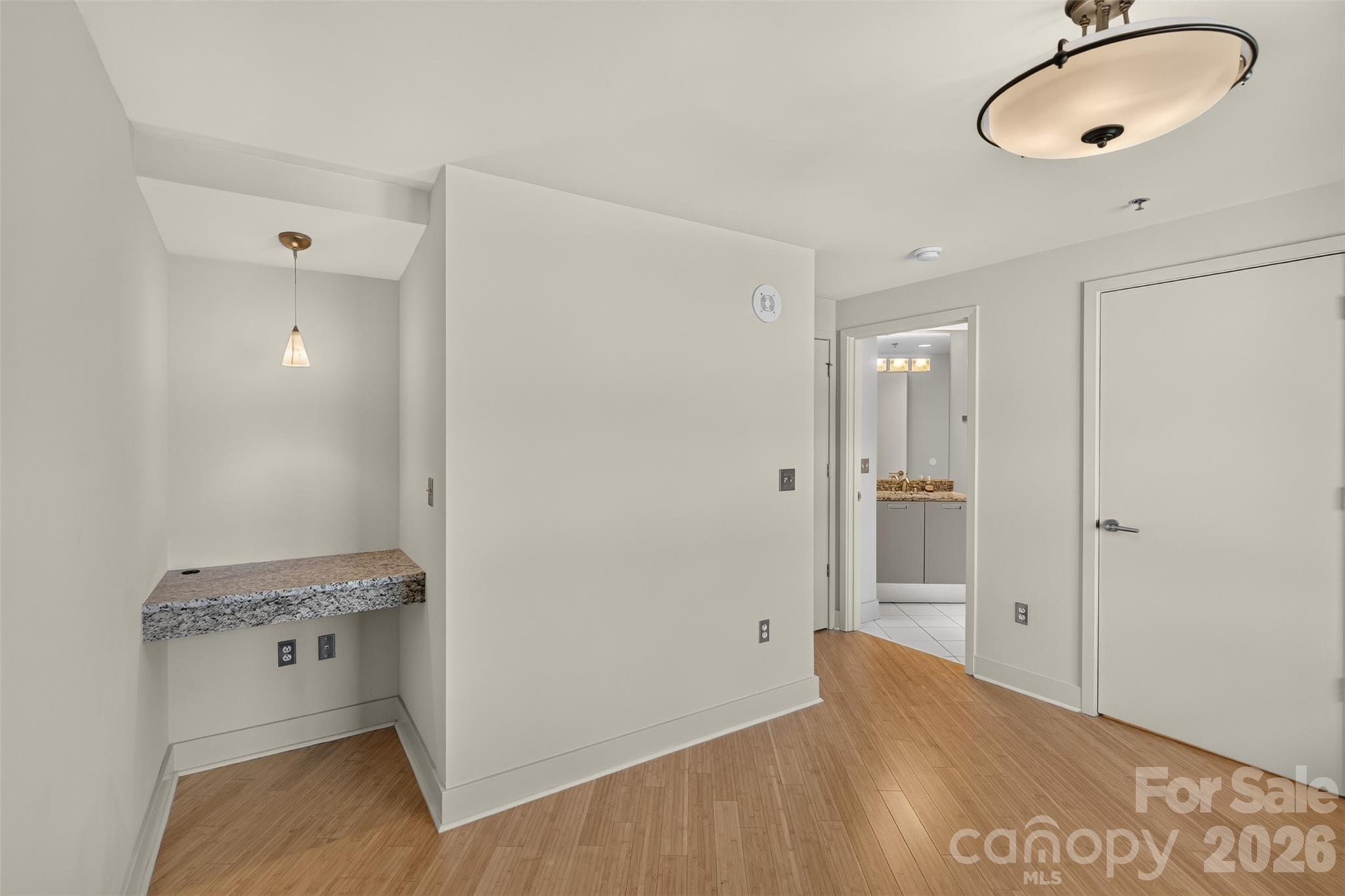 1133 Metropolitan Avenue #617 — Charlotte