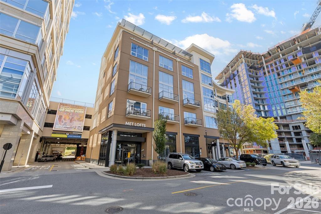 1133 Metropolitan Avenue #617 — Charlotte