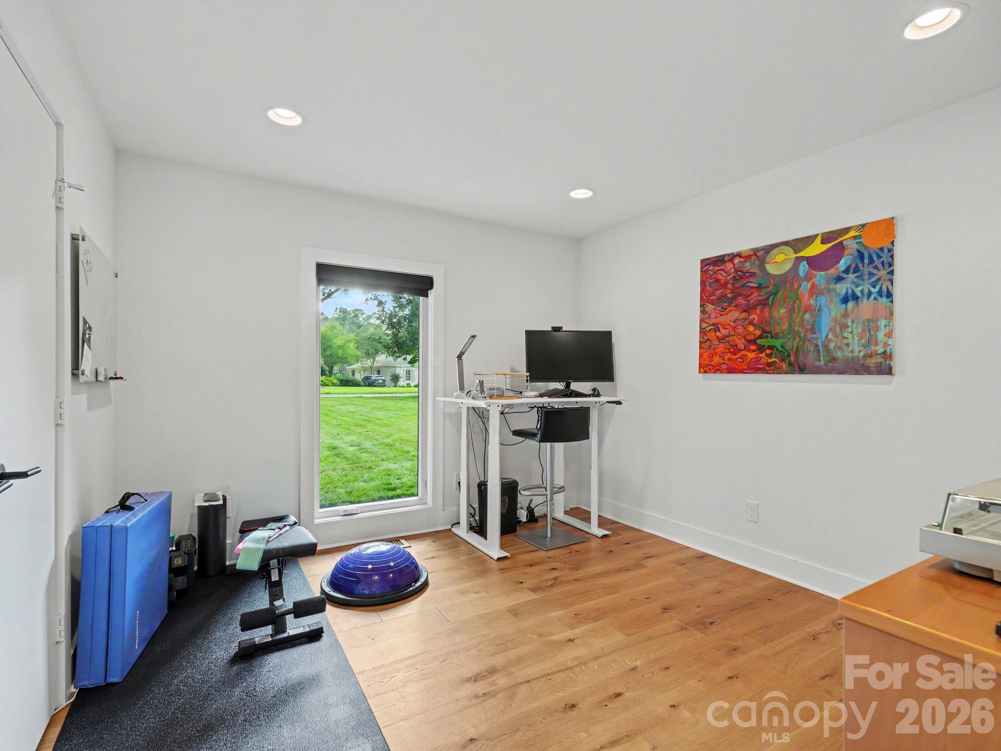 811 Lansdowne Road — Charlotte