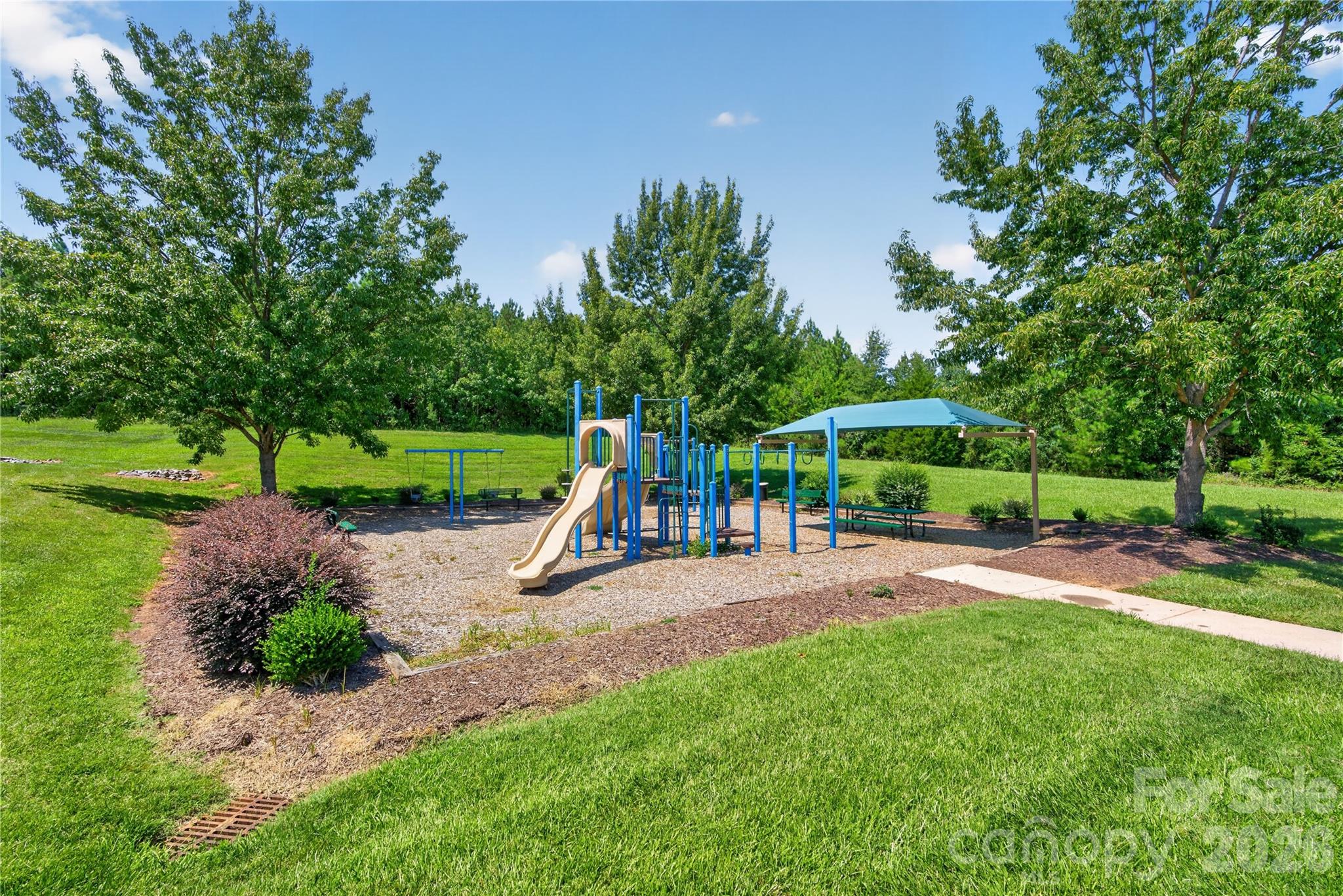 2512 Viburnum Court — Charlotte