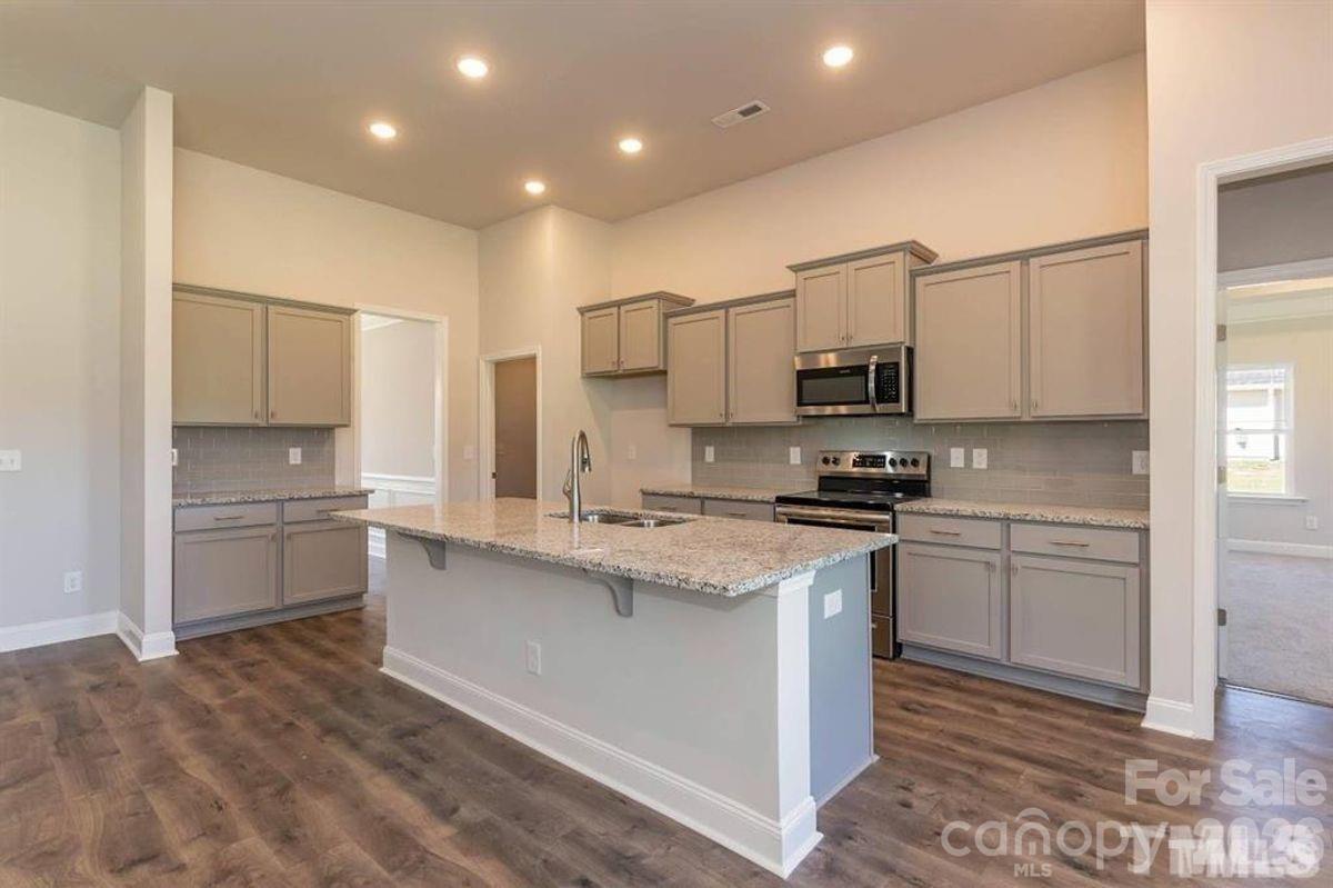 5119 Colchester Court #59 — Catawba