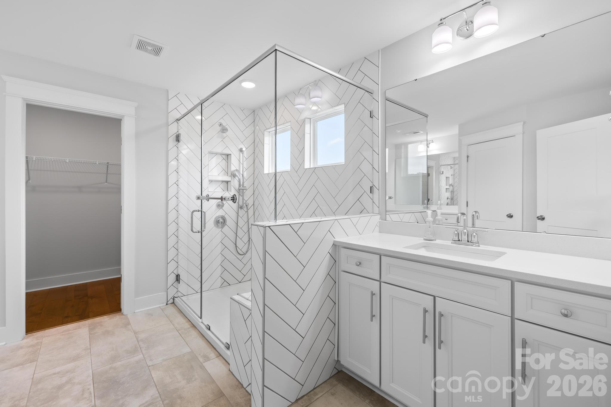 606 Yucatan Drive — Waxhaw