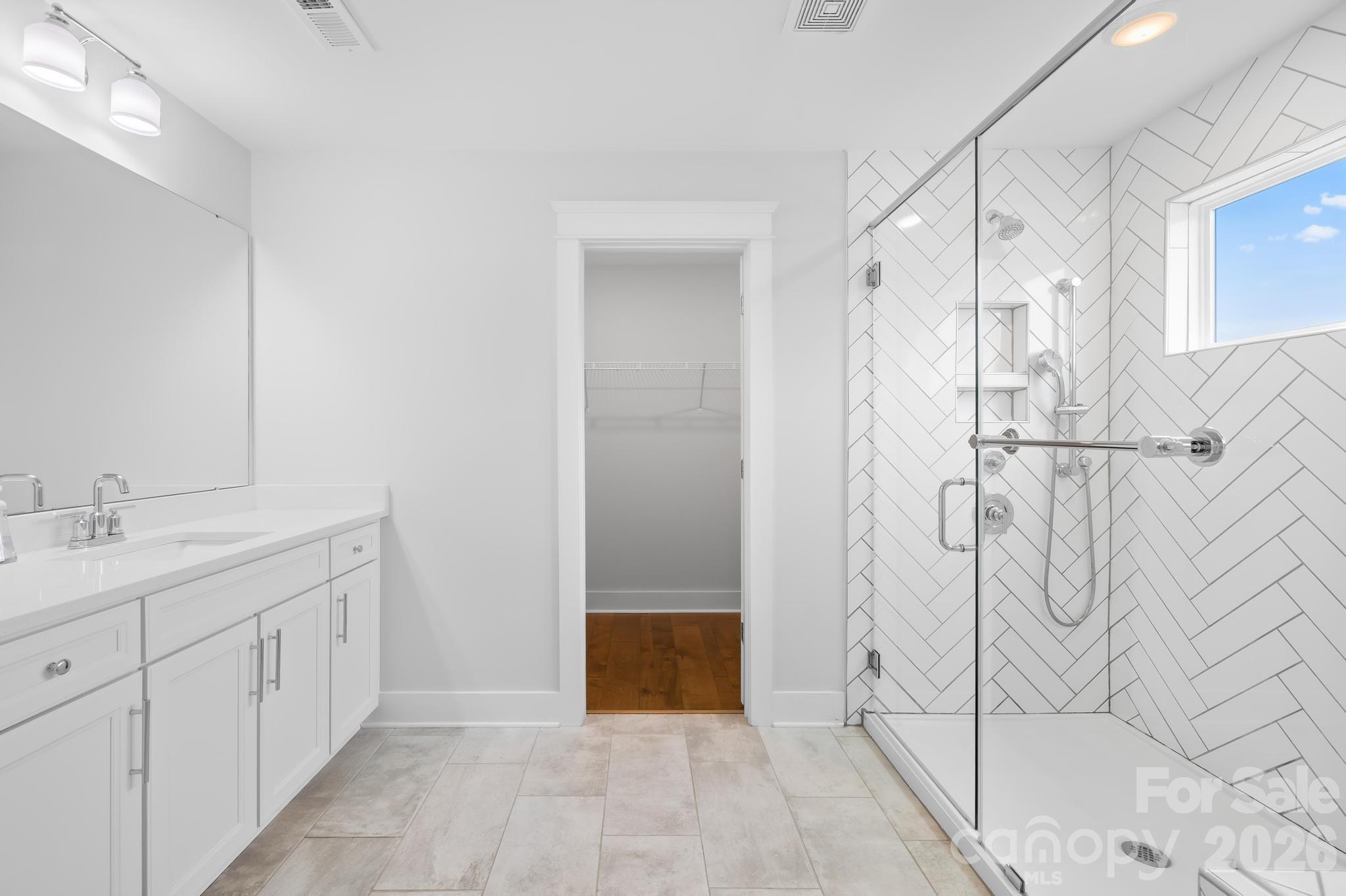 606 Yucatan Drive — Waxhaw