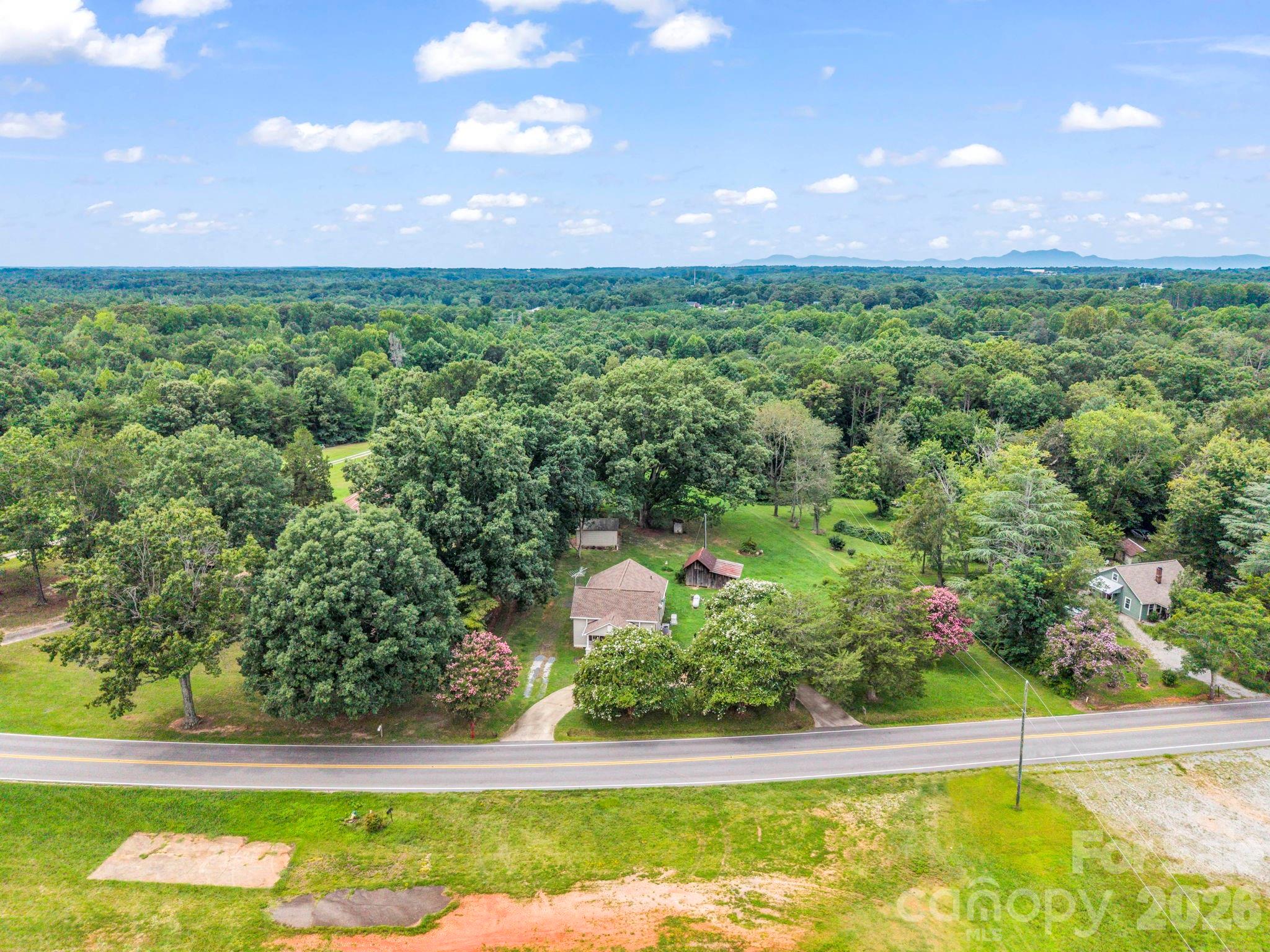 1264 Piney Ridge Road — Forest City
